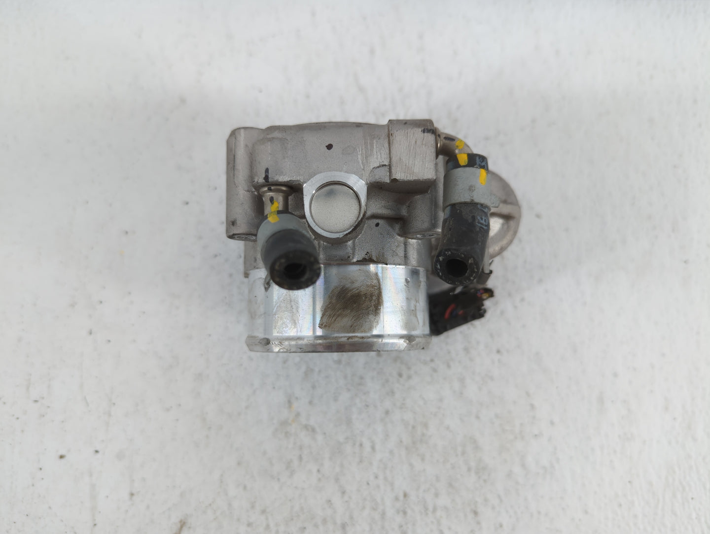2015-2019 Hyundai Sonata Throttle Body P/N:0 280 750 618 35100-2G600 Fits Fits 2015 2016 2017 2018 2019 OEM Used Auto Parts 