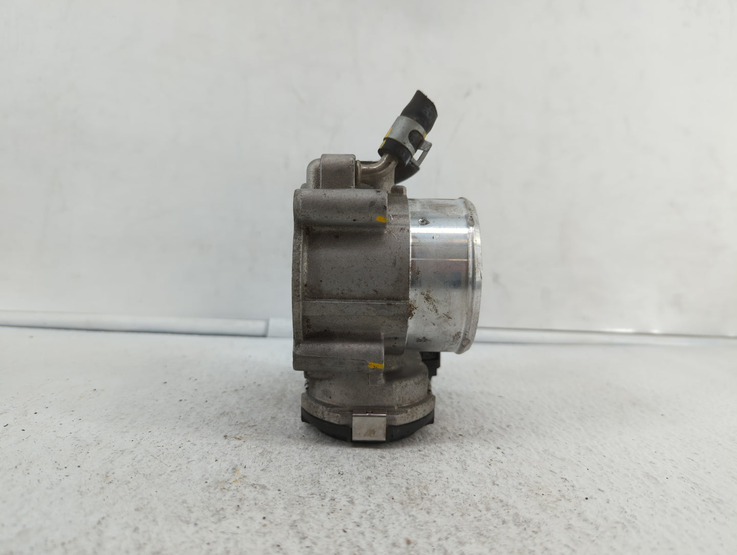 2015-2019 Hyundai Sonata Throttle Body P/N:0 280 750 618 35100-2G600 Fits Fits 2015 2016 2017 2018 2019 OEM Used Auto Parts 