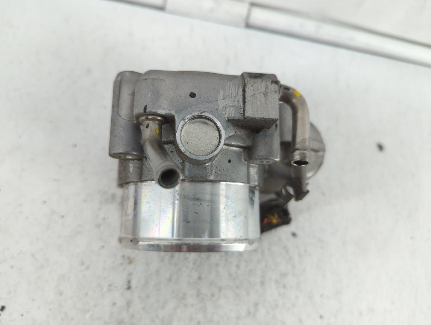 2015-2019 Hyundai Sonata Throttle Body P/N:0 280 750 618 35100-2G600 Fits Fits 2015 2016 2017 2018 2019 OEM Used Auto Parts 