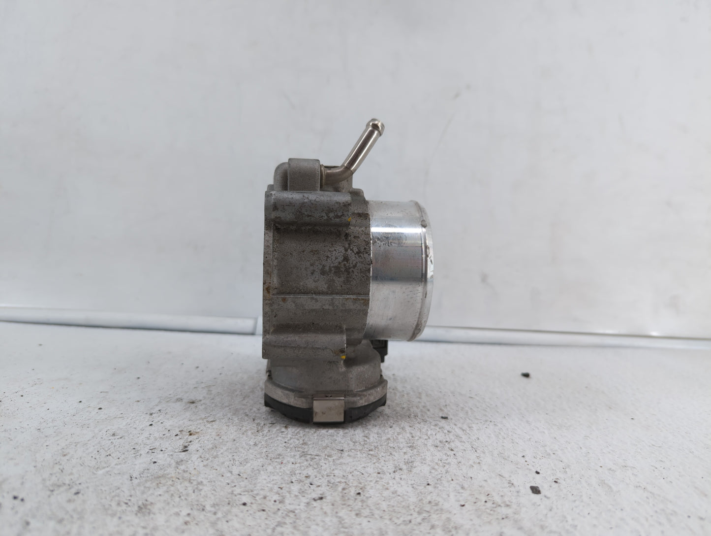 2015-2019 Hyundai Sonata Throttle Body P/N:0 280 750 618 35100-2G600 Fits Fits 2015 2016 2017 2018 2019 OEM Used Auto Parts 
