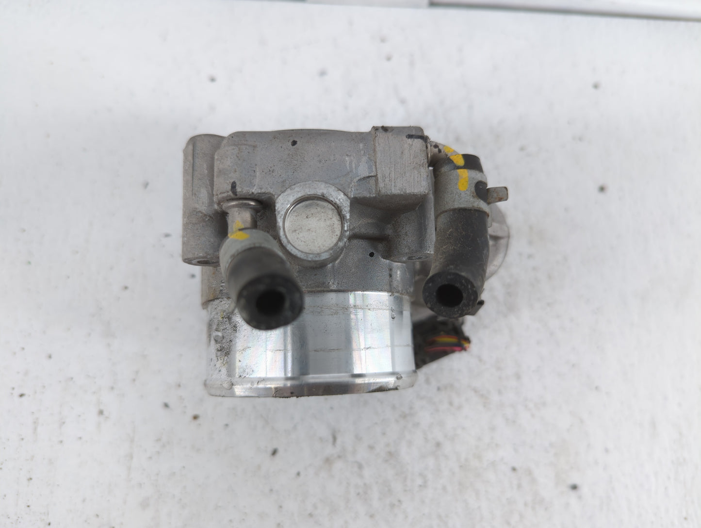 2015-2019 Hyundai Sonata Throttle Body P/N:0 280 750 618 35100-2G600 Fits Fits 2015 2016 2017 2018 2019 OEM Used Auto Parts 