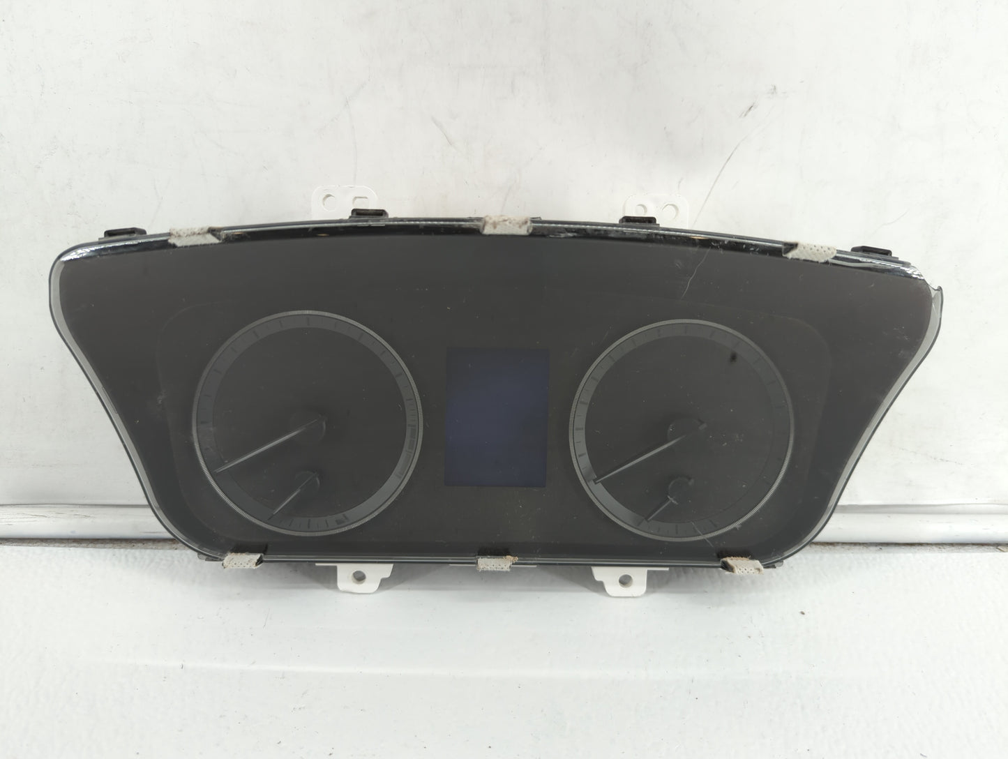 2016-2017 Hyundai Sonata Instrument Cluster Speedometer Gauges P/N:94001-C2201 Fits Fits 2016 2017 OEM Used Auto Parts - Oem