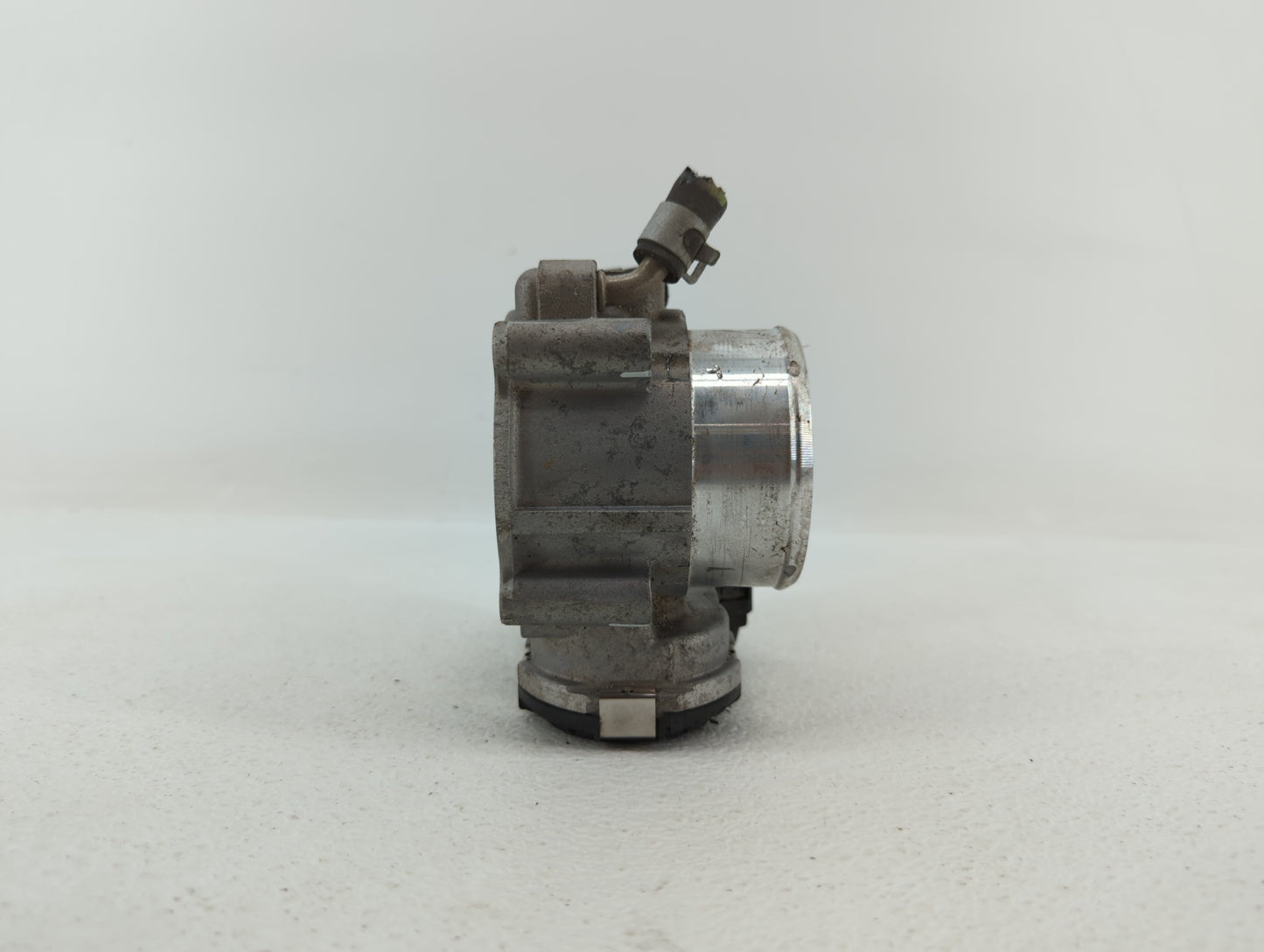 2015-2019 Hyundai Sonata Throttle Body P/N:0 280 750 618 35100-2G600 Fits Fits 2015 2016 2017 2018 2019 OEM Used Auto Parts 