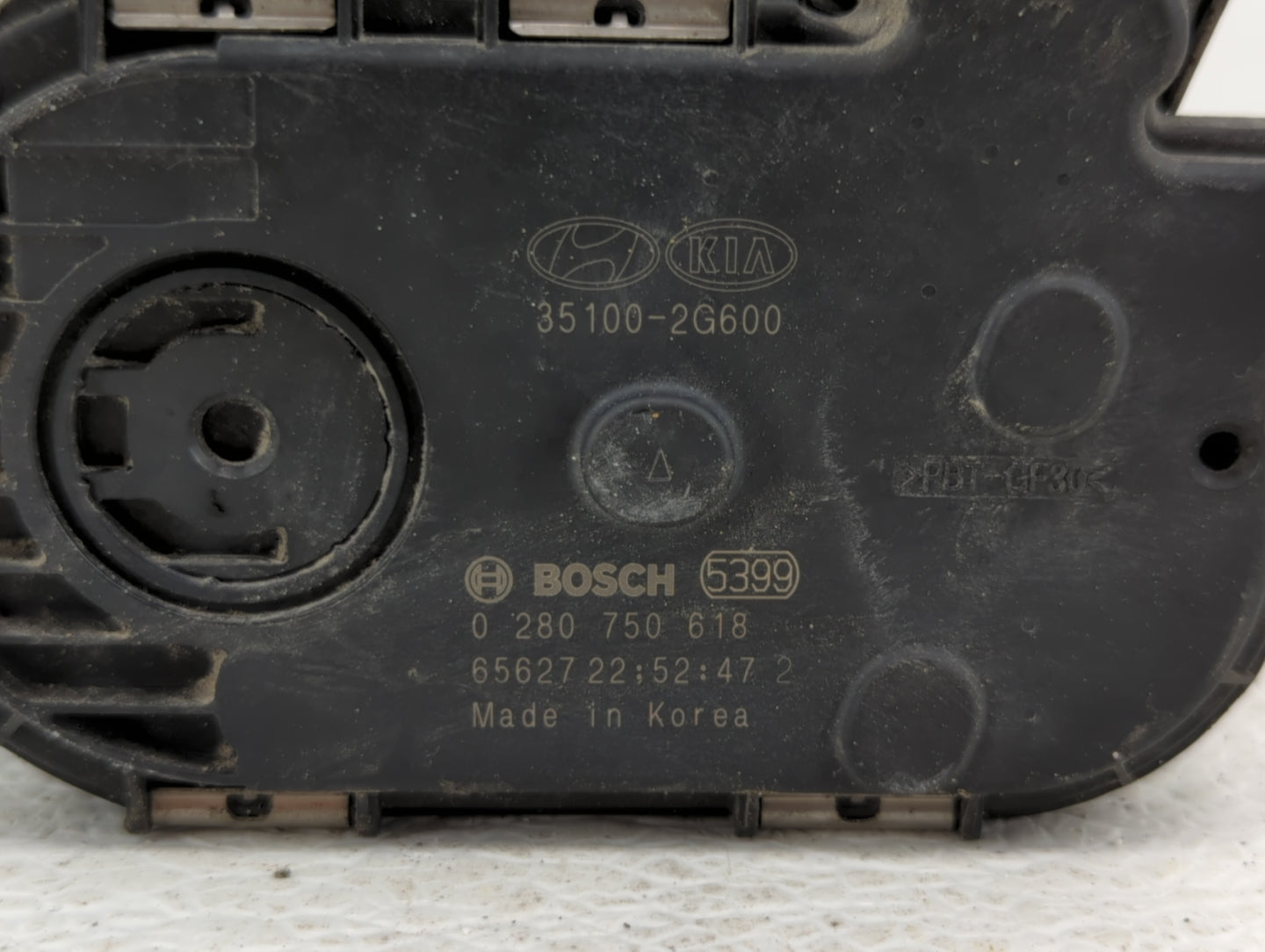 2015-2019 Hyundai Sonata Throttle Body P/N:0 280 750 618 35100-2G600 Fits Fits 2015 2016 2017 2018 2019 OEM Used Auto Parts 