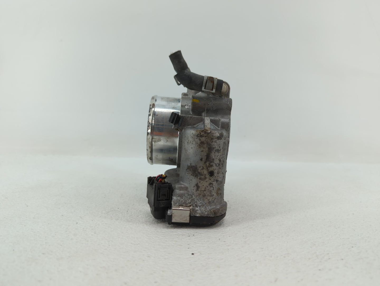 2015-2019 Hyundai Sonata Throttle Body P/N:0 280 750 618 35100-2G600 Fits Fits 2015 2016 2017 2018 2019 OEM Used Auto Parts 
