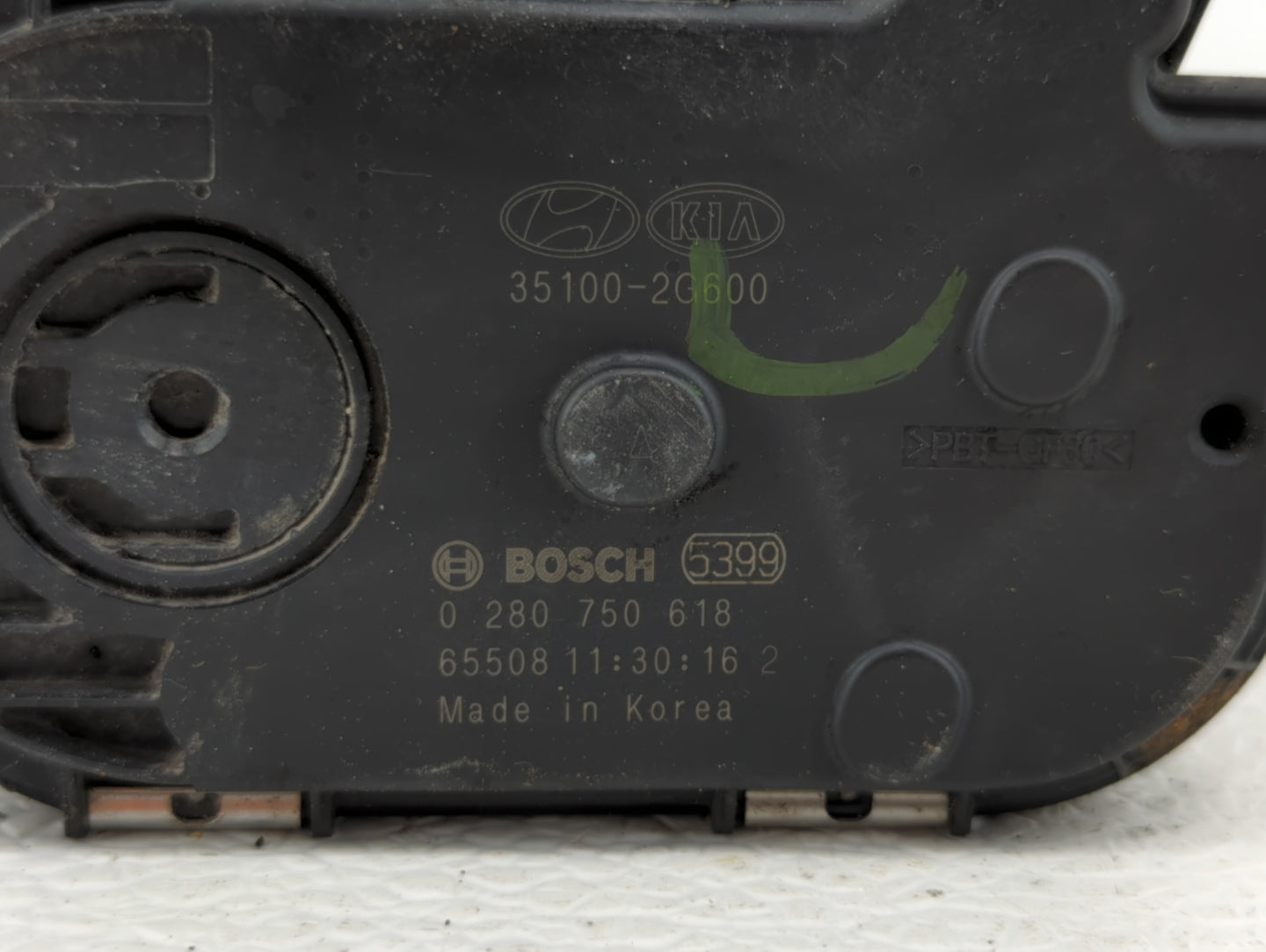 2015-2019 Hyundai Sonata Throttle Body P/N:0 280 750 618 35100-2G600 Fits Fits 2015 2016 2017 2018 2019 OEM Used Auto Parts 