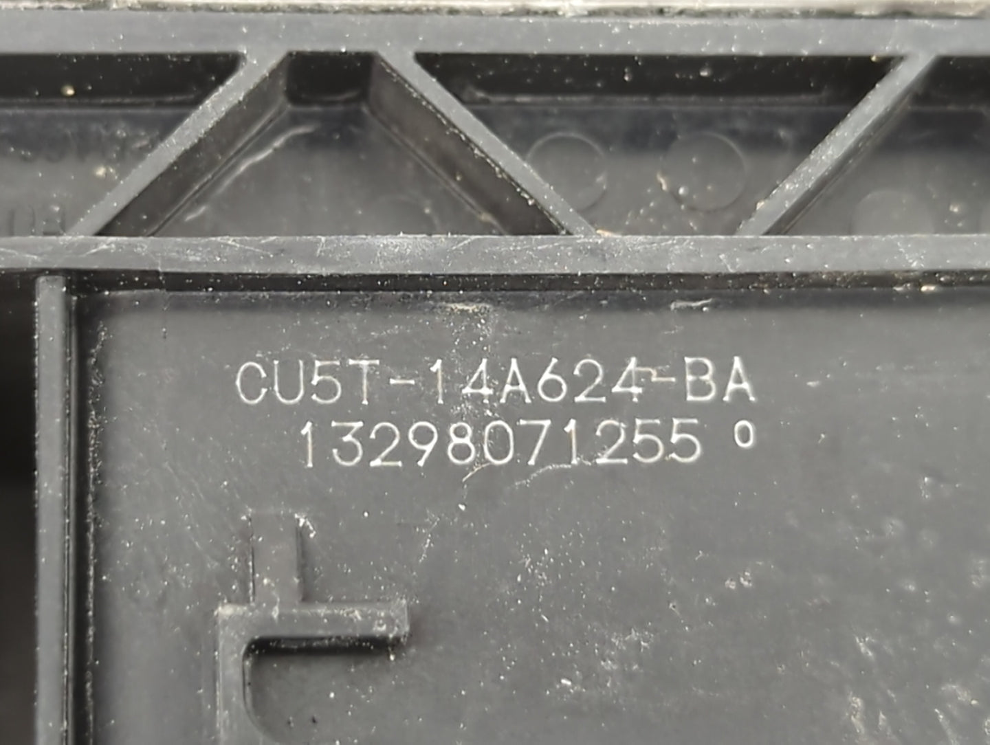 2016-2017 Hyundai Sonata PCM Engine Control Computer ECU ECM PCU OEM P/N:EJ5A-12A650-UB Fits Fits 2016 2017 OEM Used Auto Pa