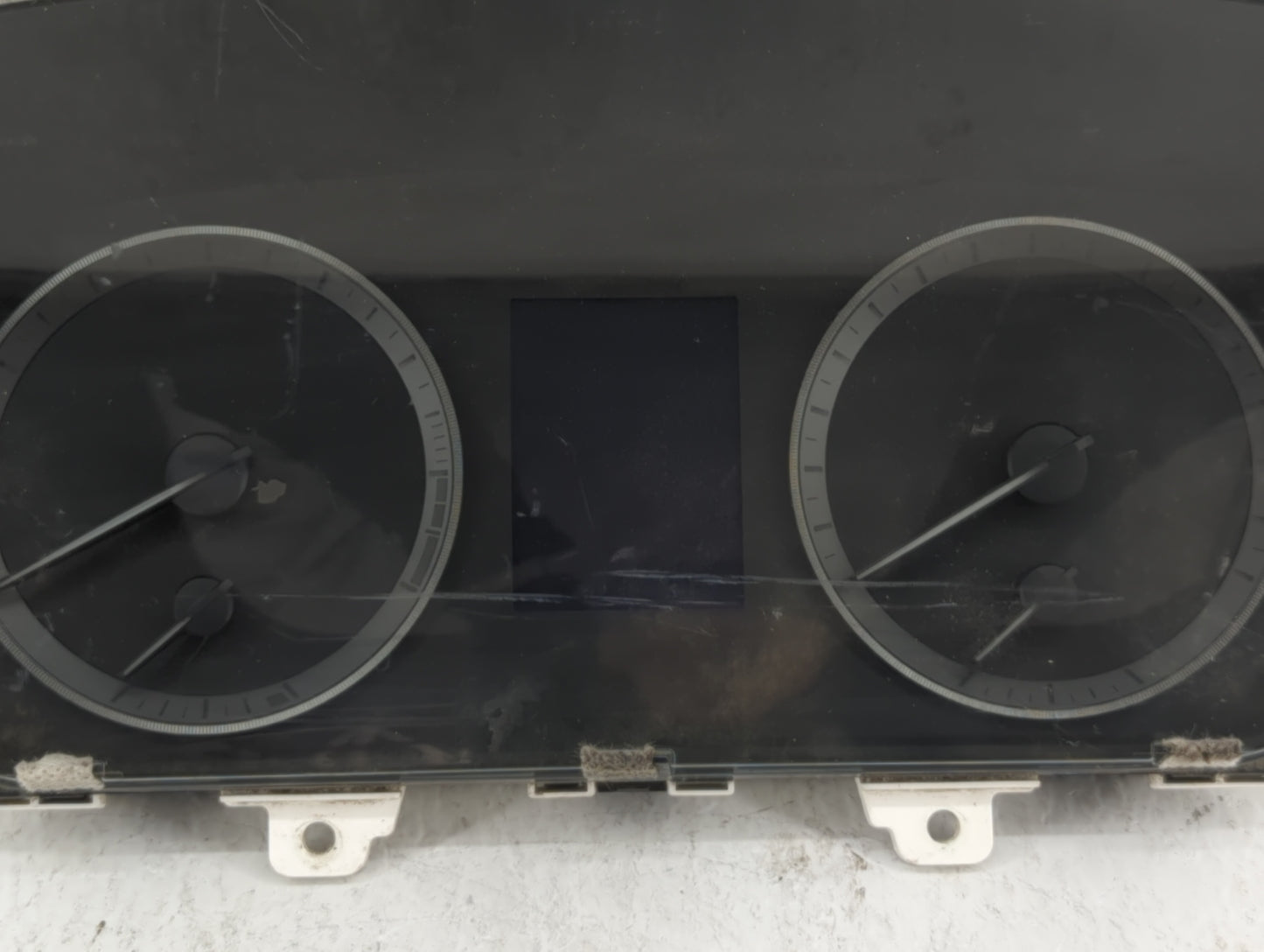 2016-2017 Hyundai Sonata Instrument Cluster Speedometer Gauges P/N:94001-C2201 Fits Fits 2016 2017 OEM Used Auto Parts - Oem