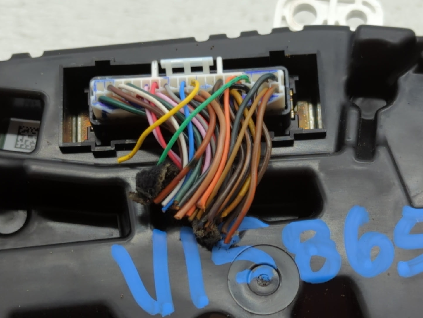 2016-2017 Hyundai Sonata Instrument Cluster Speedometer Gauges P/N:94001-C2201 Fits Fits 2016 2017 OEM Used Auto Parts - Oem