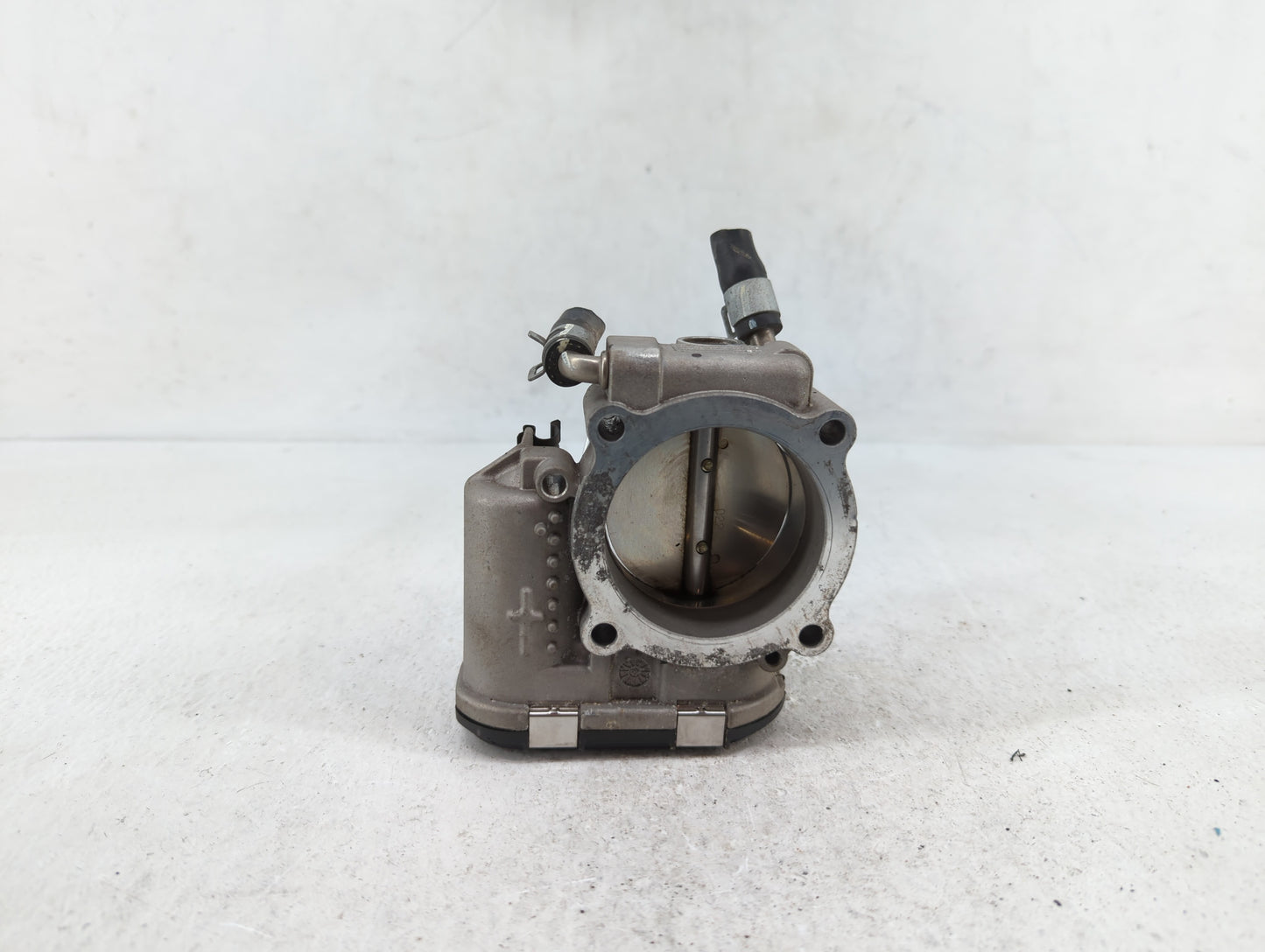 2015-2019 Hyundai Sonata Throttle Body P/N:35100-2G600 Fits Fits 2015 2016 2017 2018 2019 OEM Used Auto Parts - Oemusedautop