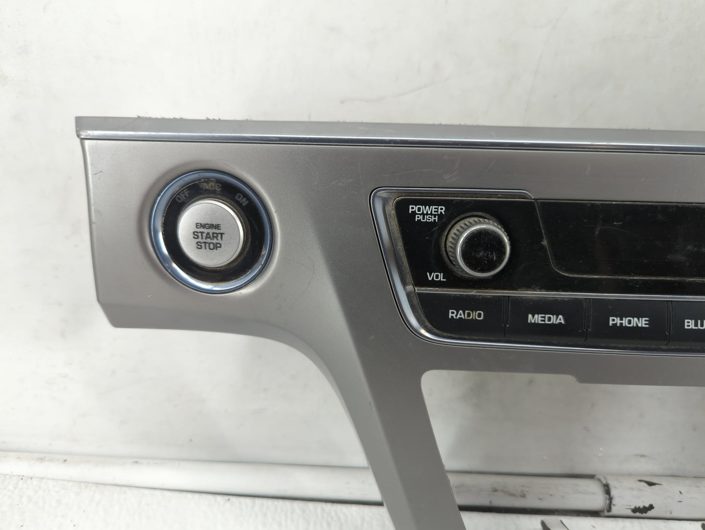 Hyundai Sonata Am Fm Cd Player Radio Receiver - Oemusedautoparts1.com