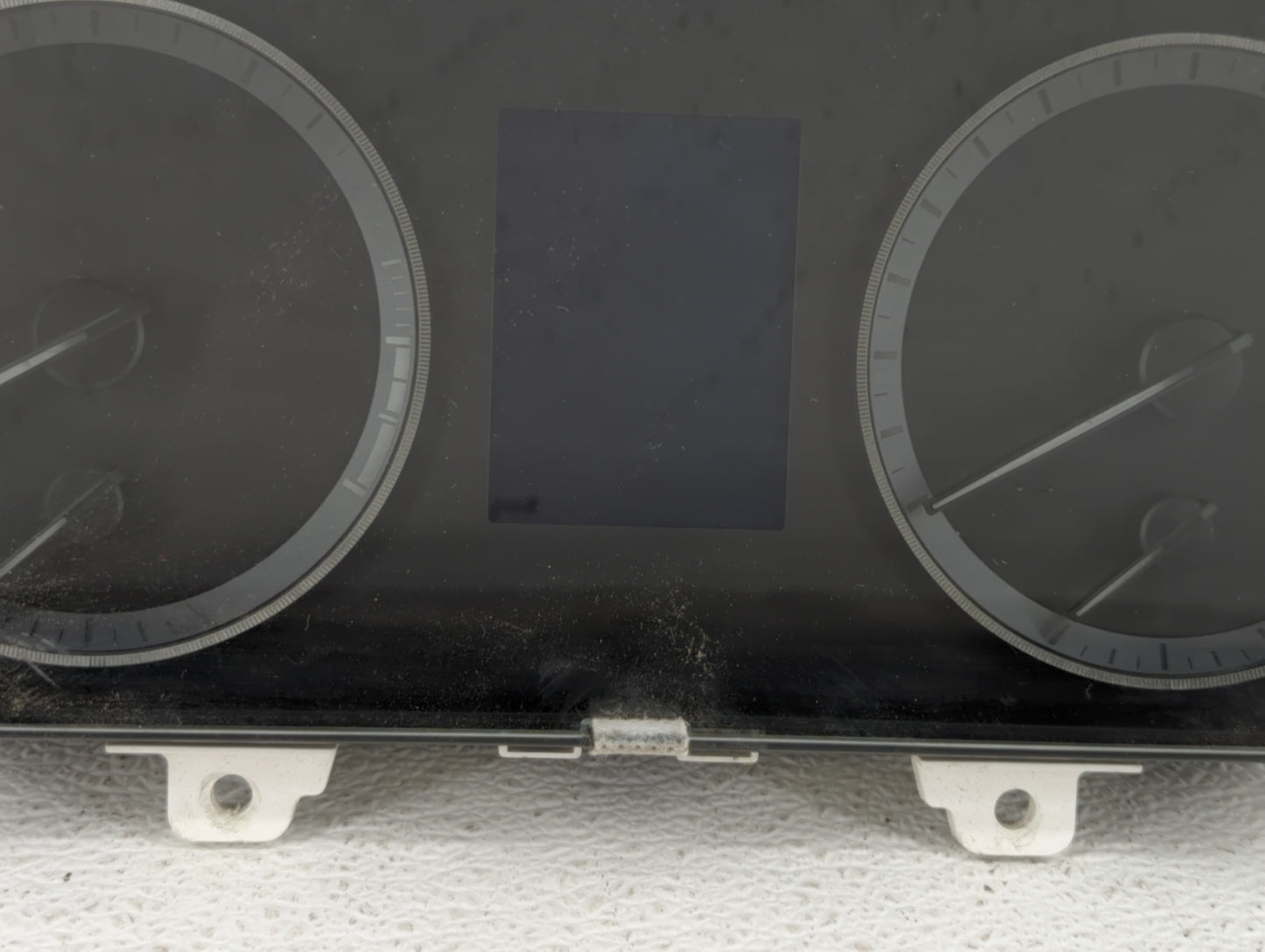 2016-2017 Hyundai Sonata Instrument Cluster Speedometer Gauges P/N:94001-C2201 Fits Fits 2016 2017 OEM Used Auto Parts - Oem