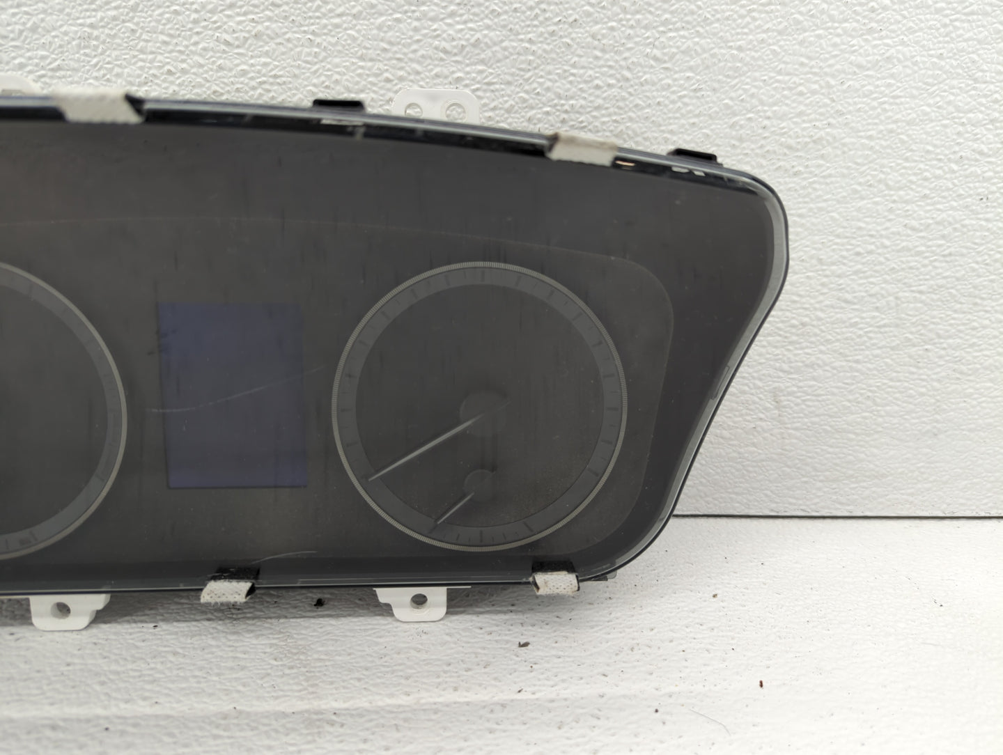 2017 Hyundai Sonata Instrument Cluster Speedometer Gauges P/N:94001-C2201 Fits OEM Used Auto Parts - Oemusedautoparts1.com