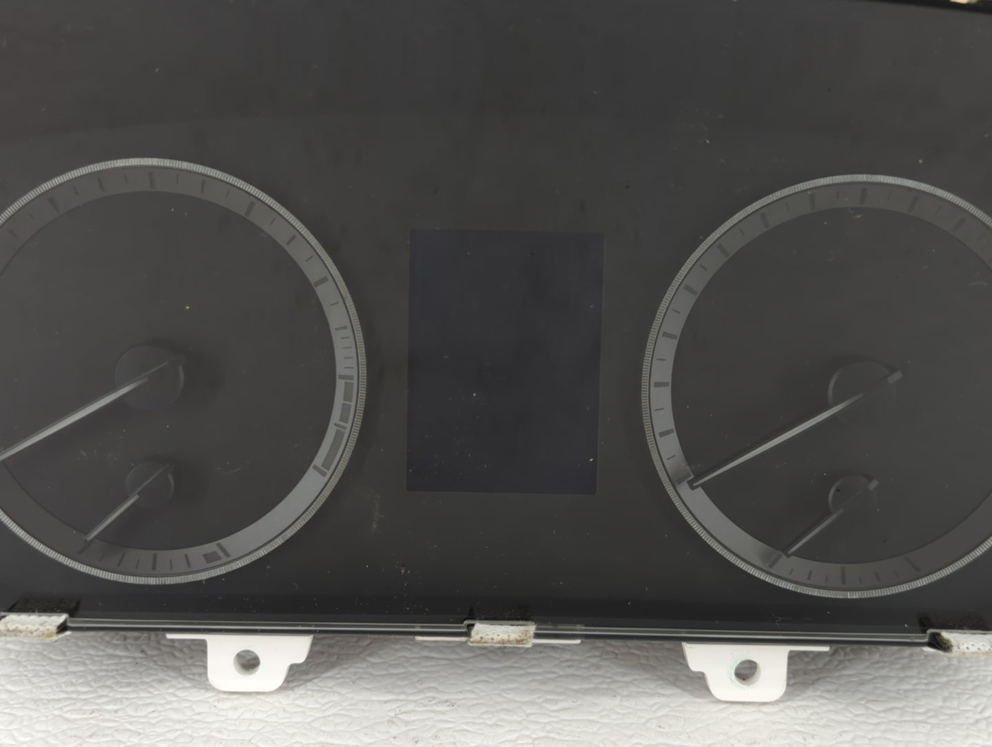 2015-2017 Hyundai Sonata Instrument Cluster Speedometer Gauges P/N:94001-C2201 94011-C2100 Fits Fits 2015 2016 2017 OEM Used