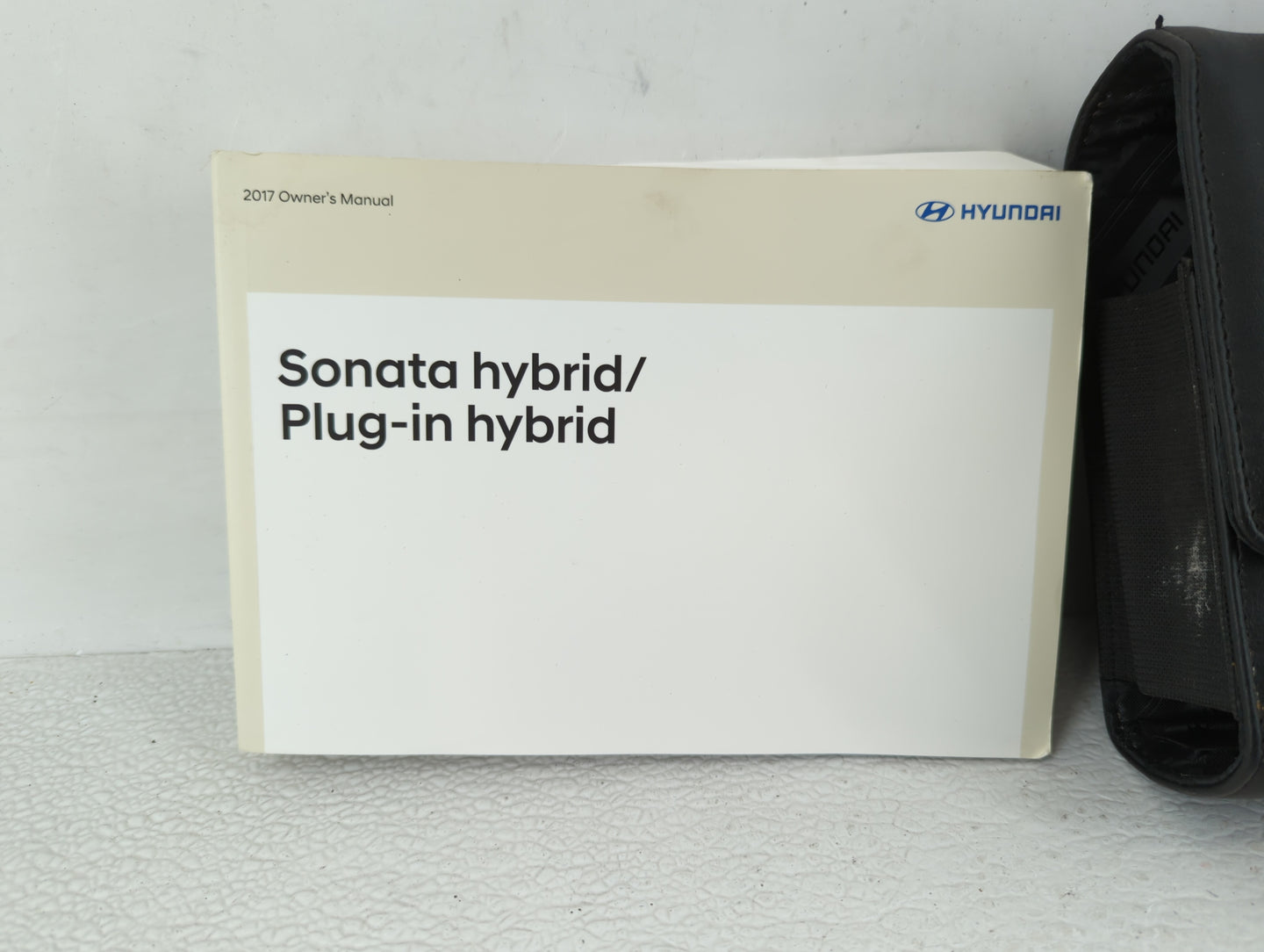 2017 Hyundai Sonata Owners Manual Book Guide OEM Used Auto Parts - Oemusedautoparts1.com