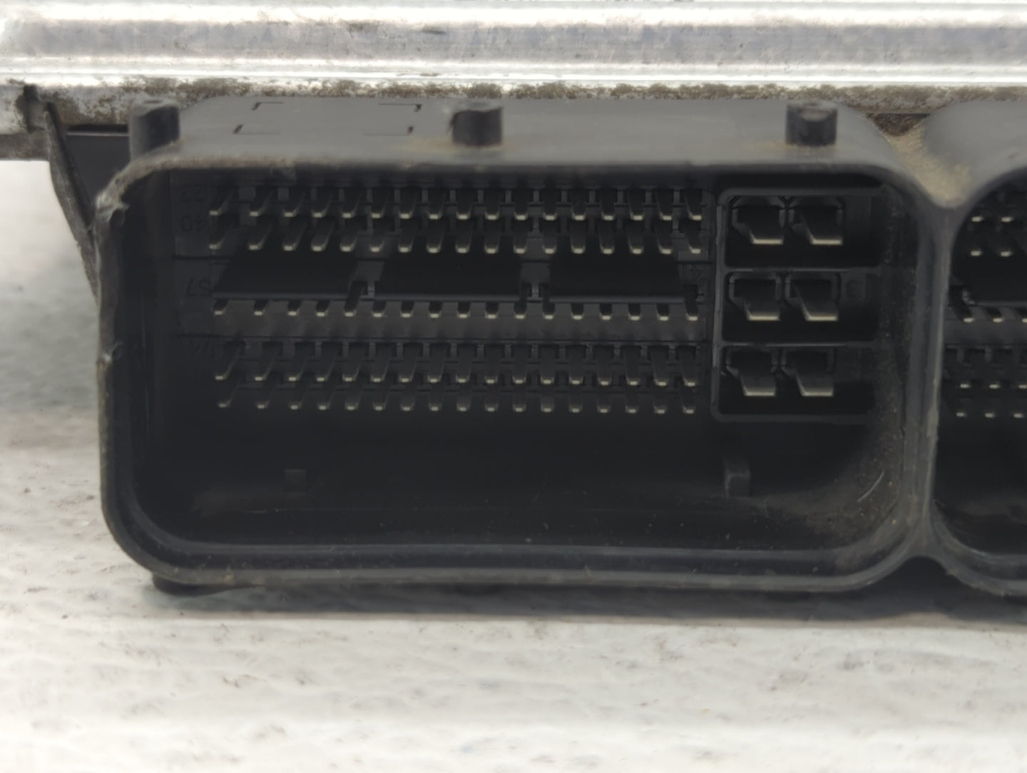 2015-2017 Hyundai Sonata PCM Engine Control Computer ECU ECM PCU OEM P/N:39111-2GGL3 39101-2GGL3 Fits Fits 2015 2016 2017 OE