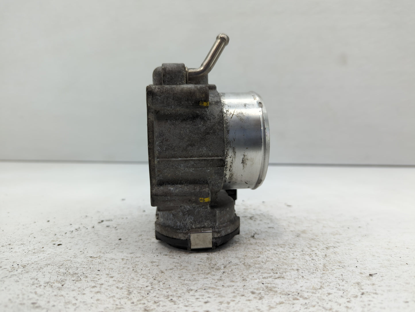 2015-2019 Hyundai Sonata Throttle Body P/N:0 280 750 618 35100-2G600 Fits Fits 2015 2016 2017 2018 2019 2020 2021 OEM Used A