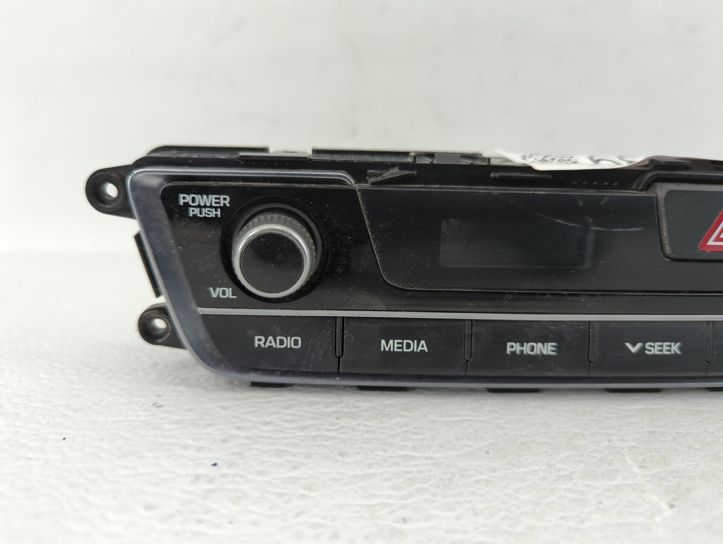 2015-2017 Hyundai Sonata Information Display Screen - Oemusedautoparts1.com