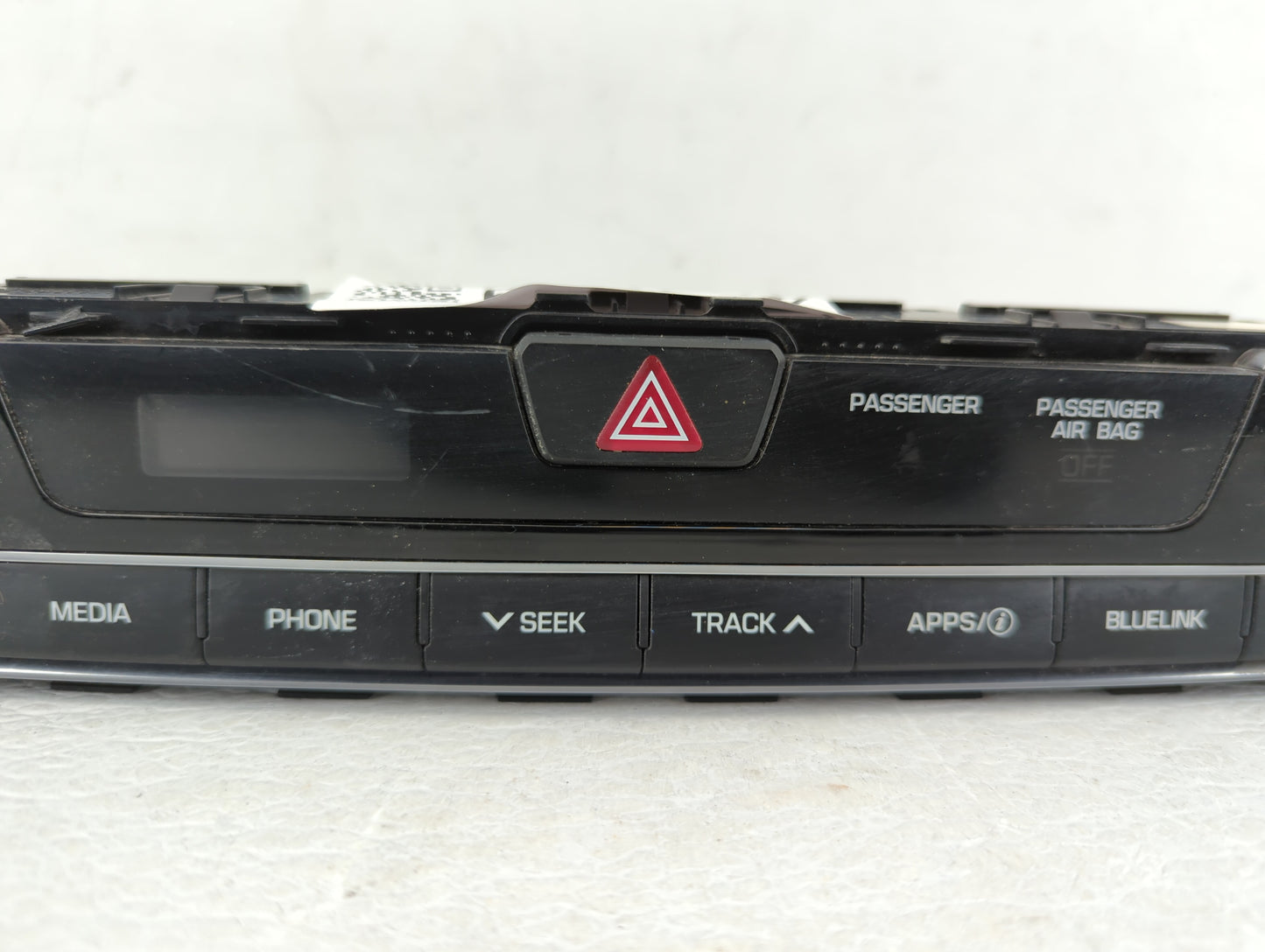 2015-2017 Hyundai Sonata Information Display Screen - Oemusedautoparts1.com