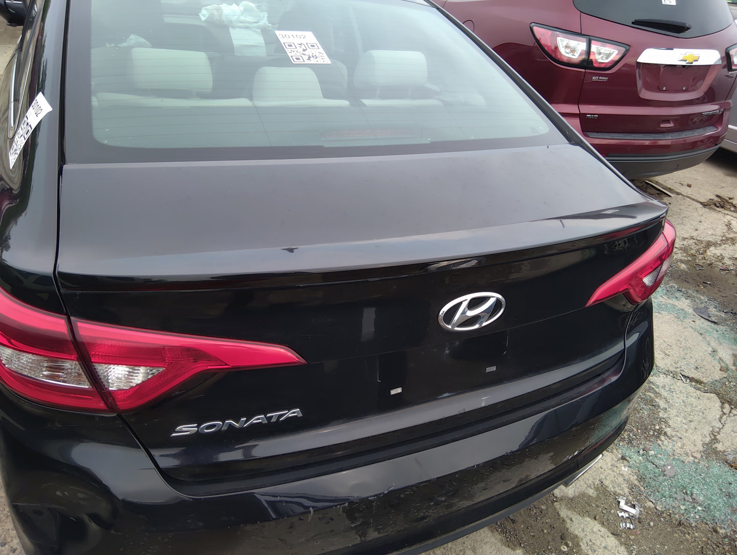 2015-2017 Hyundai Sonata Trunk/decklid/hatch/tailgate Oem 5039215 - Oemusedautoparts1.com