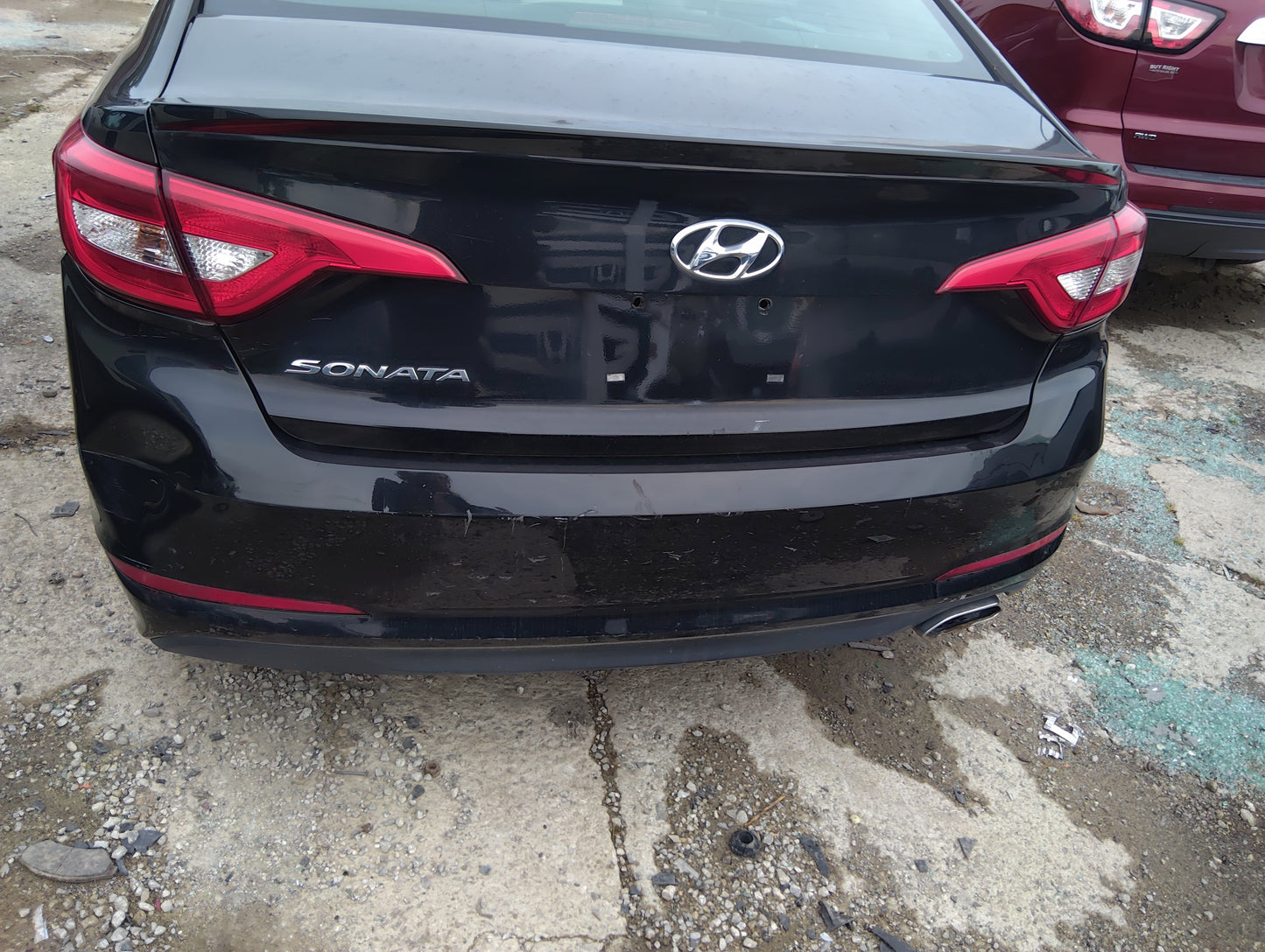 2015-2017 Hyundai Sonata Rear Bumper Assembly Oem 5039220 - Oemusedautoparts1.com