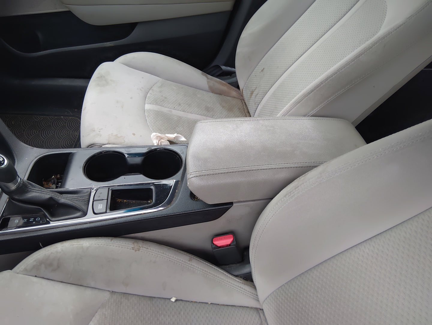 2015-2017 Hyundai Sonata Center Floor Console Fits Fits 2015 2016 2017 OEM Used Auto Parts - Oemusedautoparts1.com