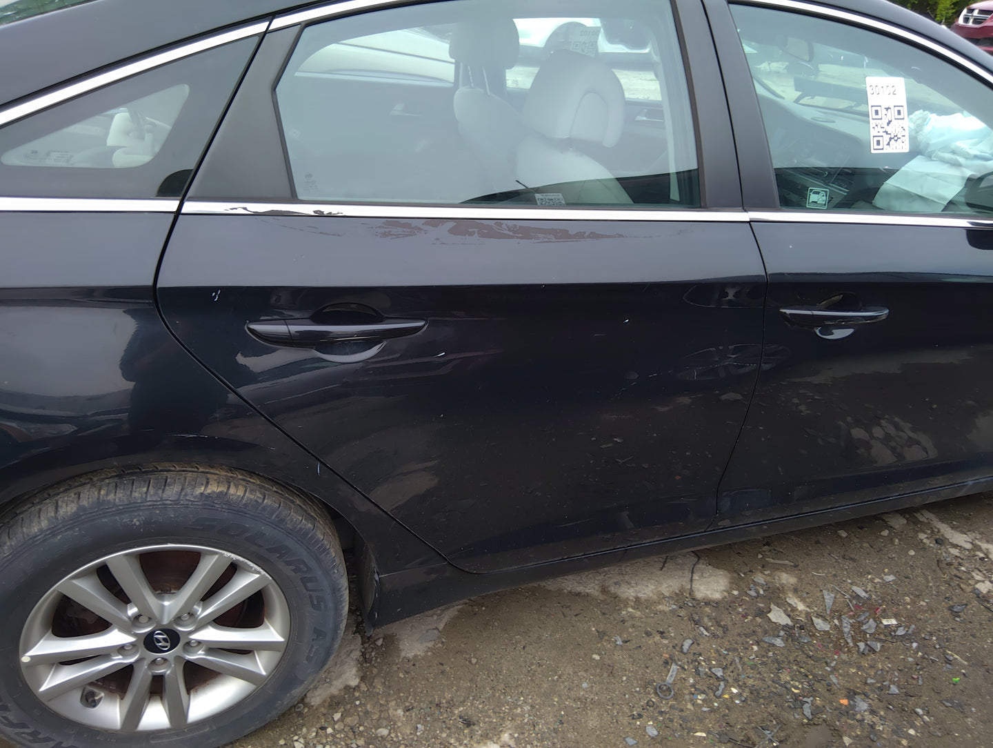 2015-2017 Hyundai Sonata Passenger Rear Door Oem 5039252 - Oemusedautoparts1.com