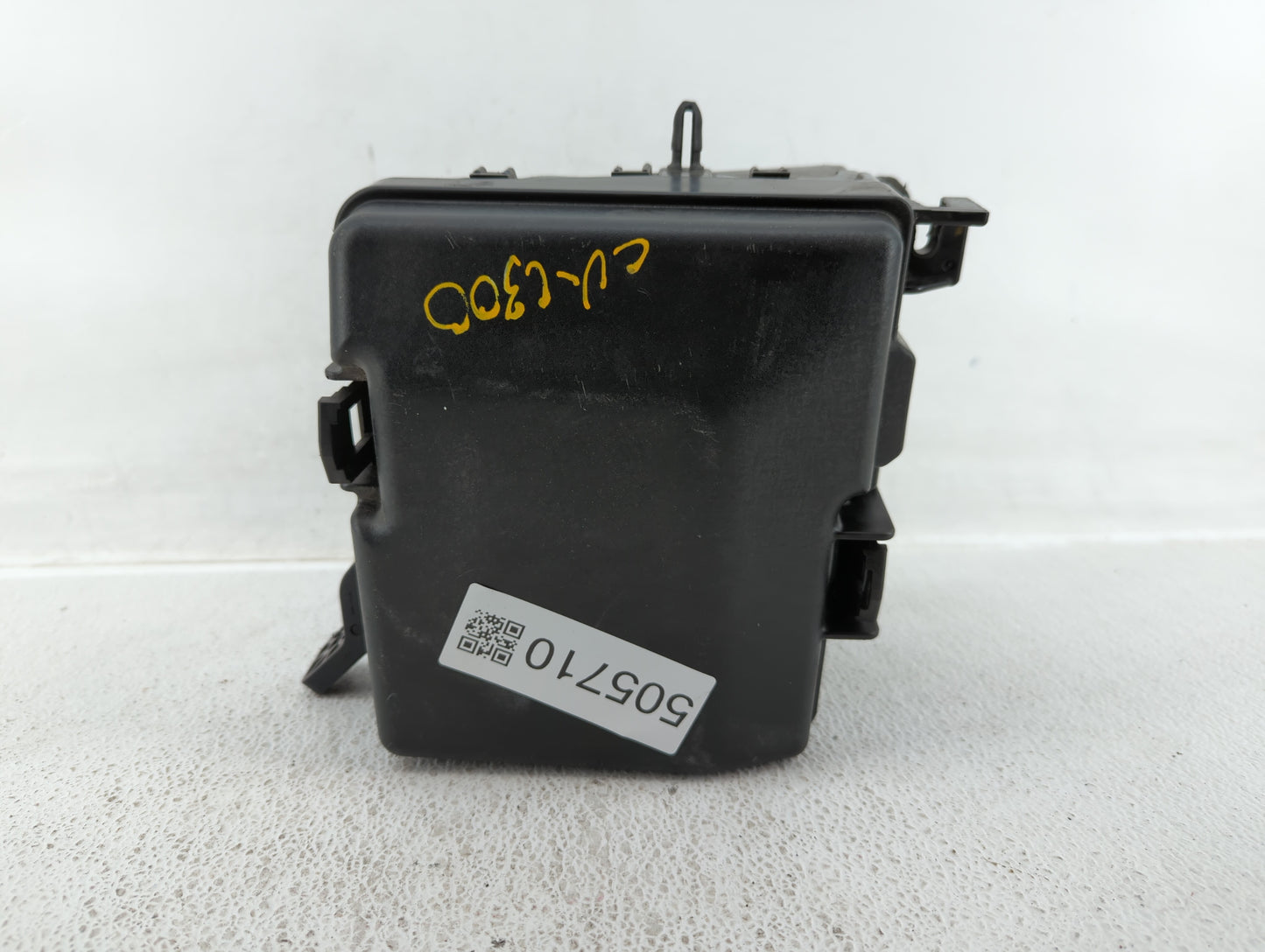 2016-2017 Hyundai Sonata Fusebox Fuse Box Panel Relay Module P/N:6423-0102-7 Fits Fits 2016 2017 OEM Used Auto Parts - Oemus