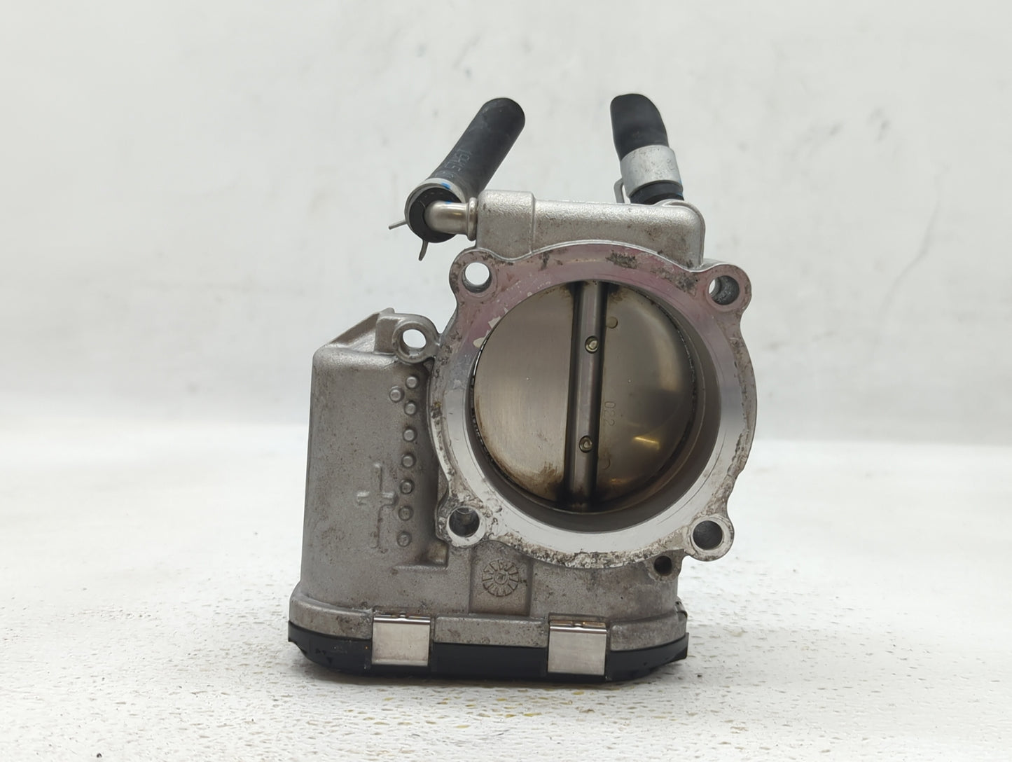 2015-2019 Hyundai Sonata Throttle Body P/N:35100-2G600 Fits Fits 2015 2016 2017 2018 2019 2020 2021 OEM Used Auto Parts - Oe