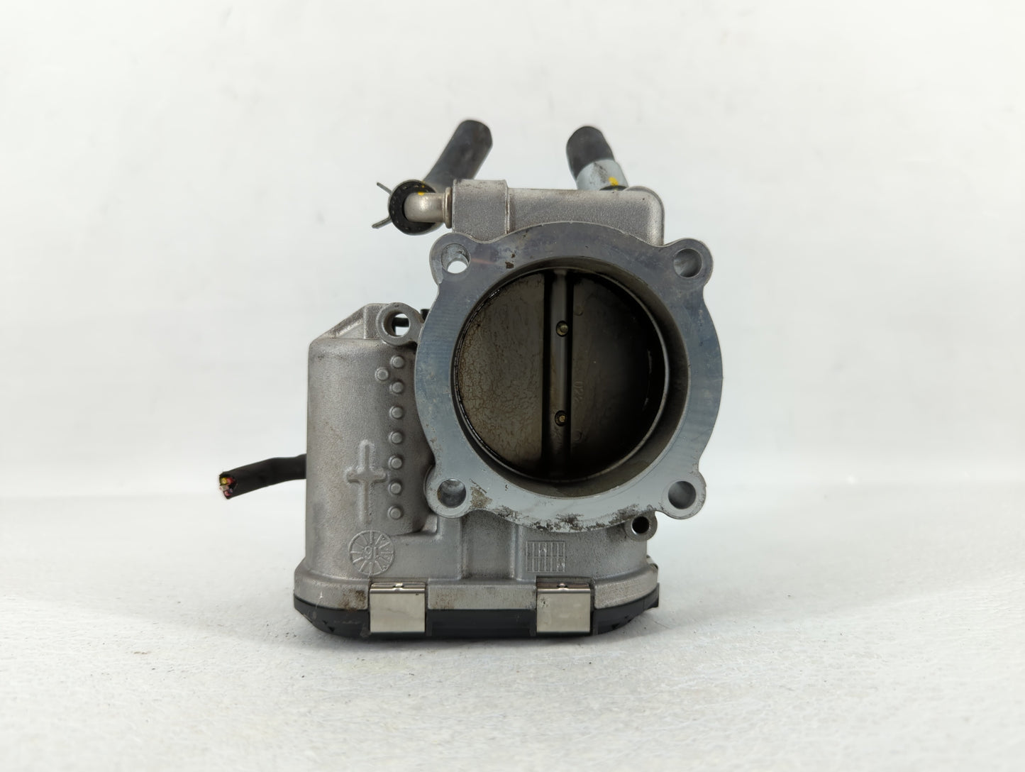 2015-2019 Hyundai Sonata Throttle Body P/N:35100-2G600 Fits Fits 2015 2016 2017 2018 2019 2020 2021 OEM Used Auto Parts - Oe