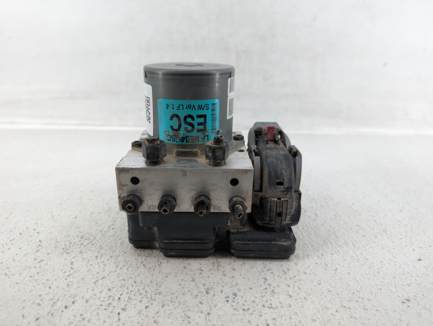 2015-2017 Hyundai Sonata ABS Pump Control Module Replacement P/N:61589-45100 58920-C2201 Fits Fits 2015 2016 2017 OEM Used A