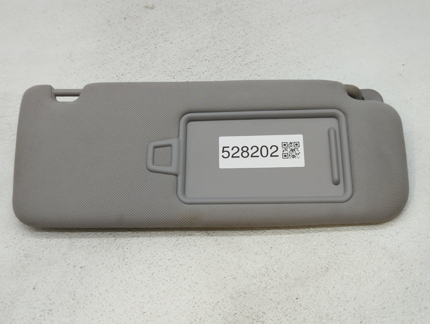 2015-2019 Hyundai Sonata Sun Visor Shade Replacement Passenger Right Mirror Fits Fits 2015 2016 2017 2018 2019 OEM Used Auto
