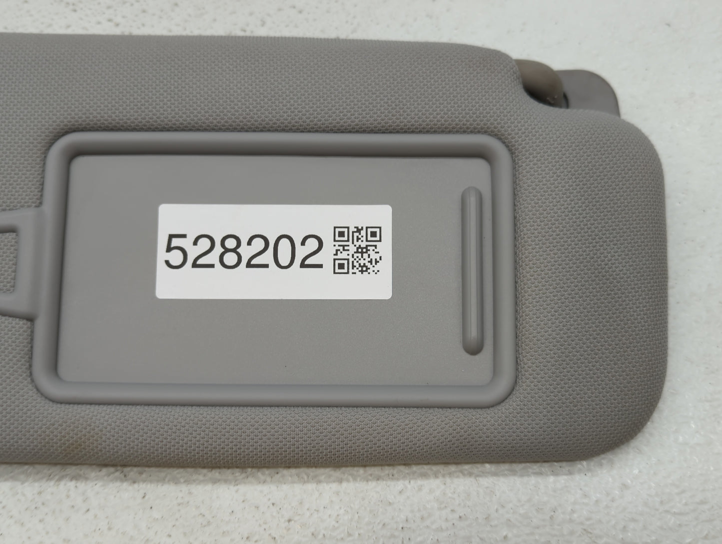 2015-2019 Hyundai Sonata Sun Visor Shade Replacement Passenger Right Mirror Fits Fits 2015 2016 2017 2018 2019 OEM Used Auto