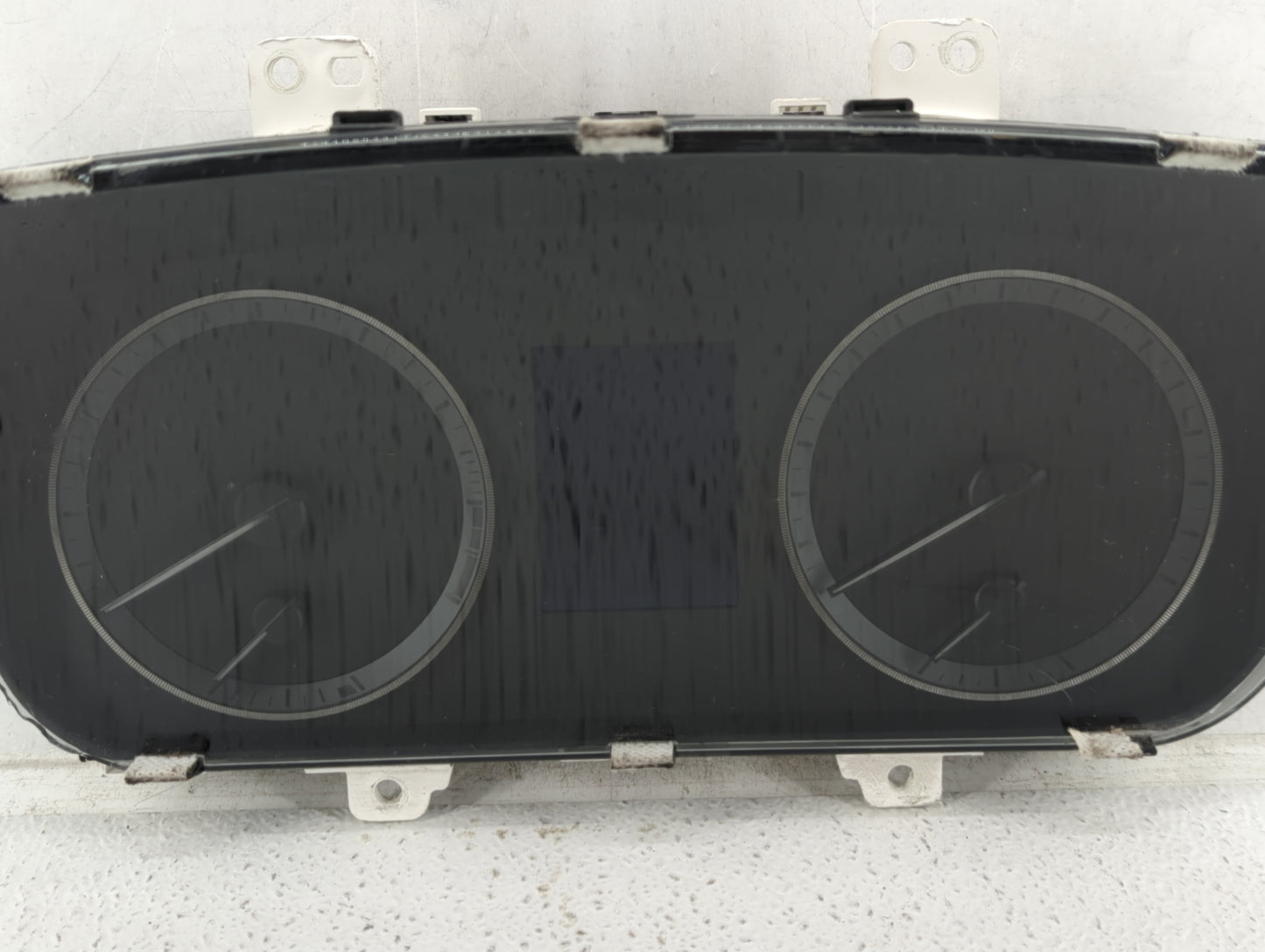 2016-2017 Hyundai Sonata Instrument Cluster Speedometer Gauges P/N:94001-C2201 Fits Fits 2016 2017 OEM Used Auto Parts - Oem