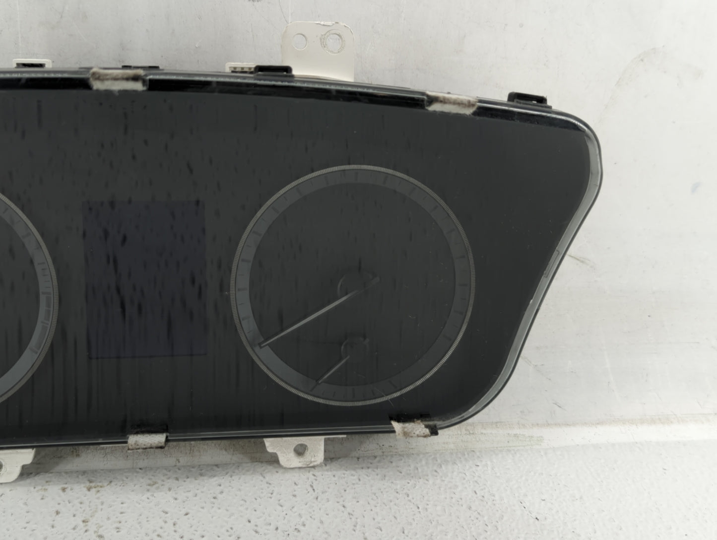 2016-2017 Hyundai Sonata Instrument Cluster Speedometer Gauges P/N:94001-C2201 Fits Fits 2016 2017 OEM Used Auto Parts - Oem