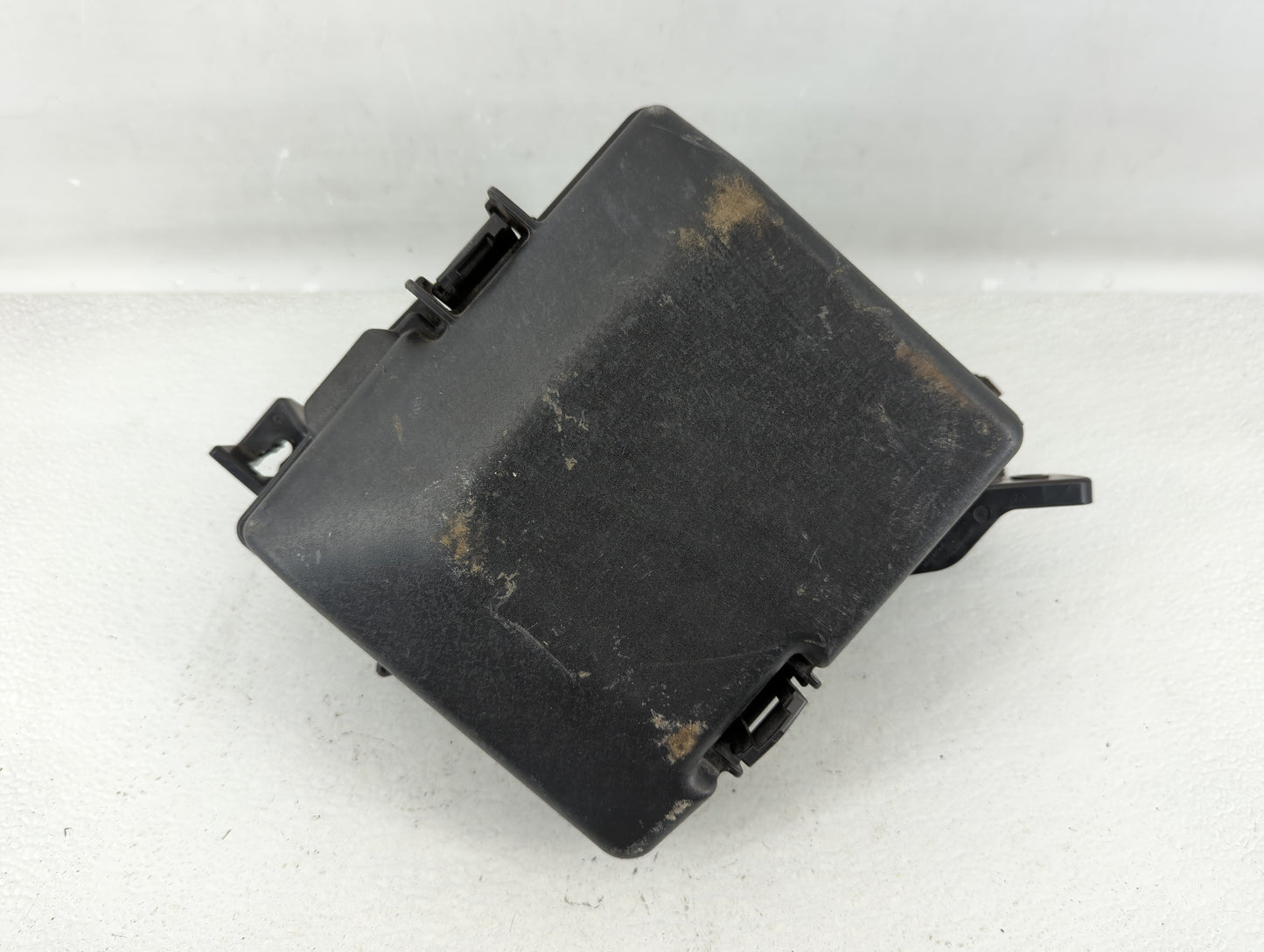 2016-2017 Hyundai Sonata Fusebox Fuse Box Panel Relay Module P/N:91950-C1820 Fits Fits 2016 2017 OEM Used Auto Parts - Oemus