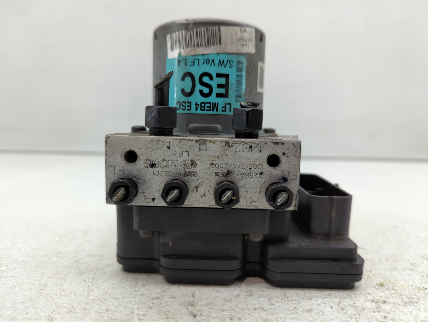 2015-2017 Hyundai Sonata ABS Pump Control Module Replacement P/N:58920-C2201 Fits Fits 2015 2016 2017 OEM Used Auto Parts - 