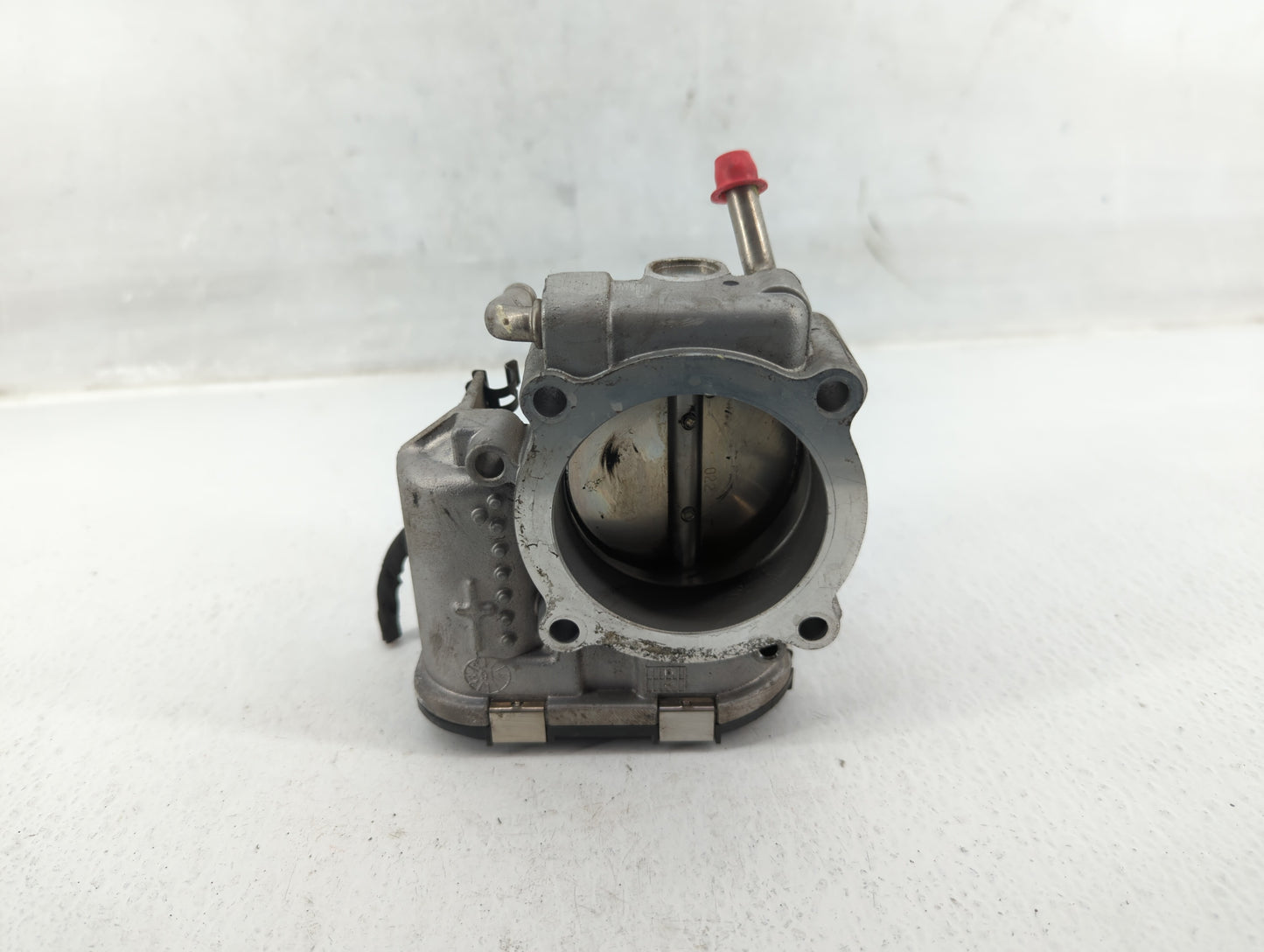 2015-2019 Hyundai Sonata Throttle Body P/N:35100-2G600 Fits Fits 2015 2016 2017 2018 2019 2020 2021 OEM Used Auto Parts - Oe