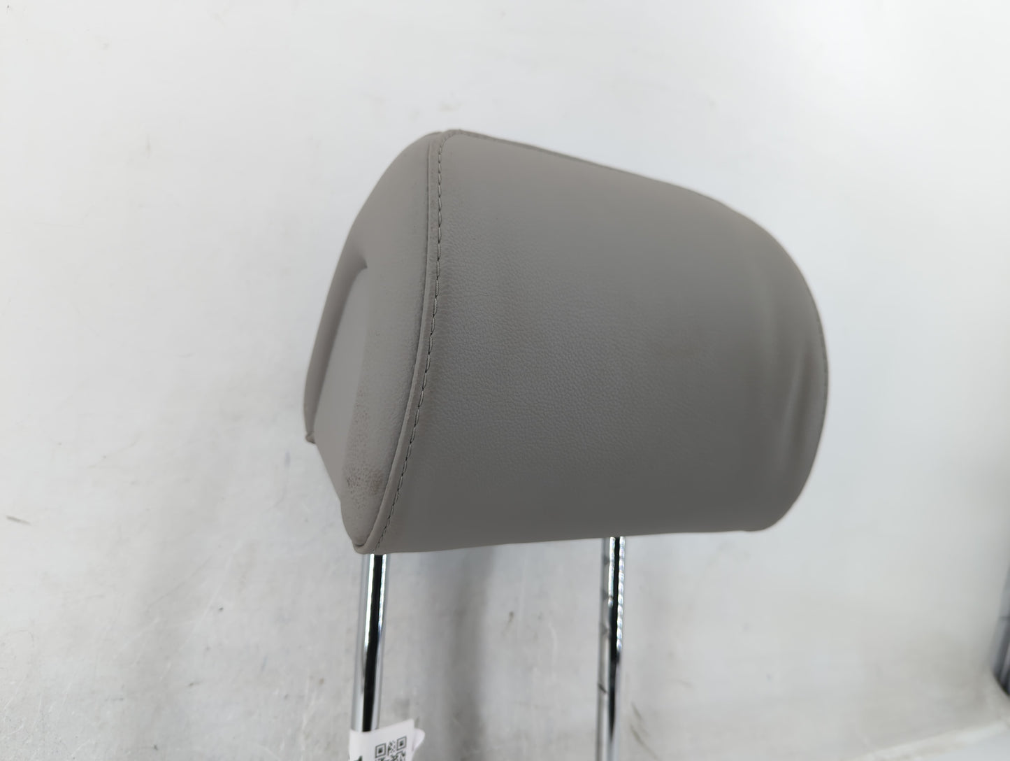 2017 Hyundai Sonata Headrest Head Rest Front Driver Passenger Seat Fits OEM Used Auto Parts - Oemusedautoparts1.com