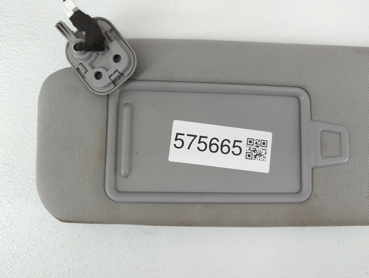 2015-2019 Hyundai Sonata Sun Visor Shade Replacement Passenger Right Mirror Fits Fits 2015 2016 2017 2018 2019 OEM Used Auto