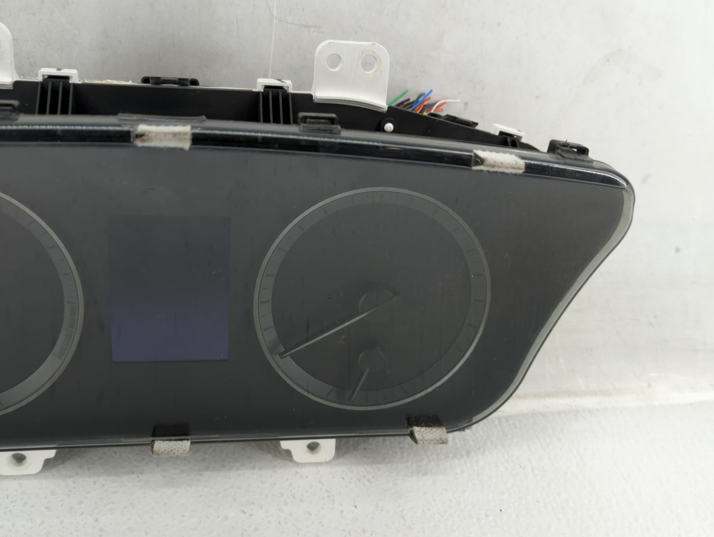 2016-2017 Hyundai Sonata Instrument Cluster Speedometer Gauges P/N:94001-C2201 Fits Fits 2016 2017 OEM Used Auto Parts - Oem