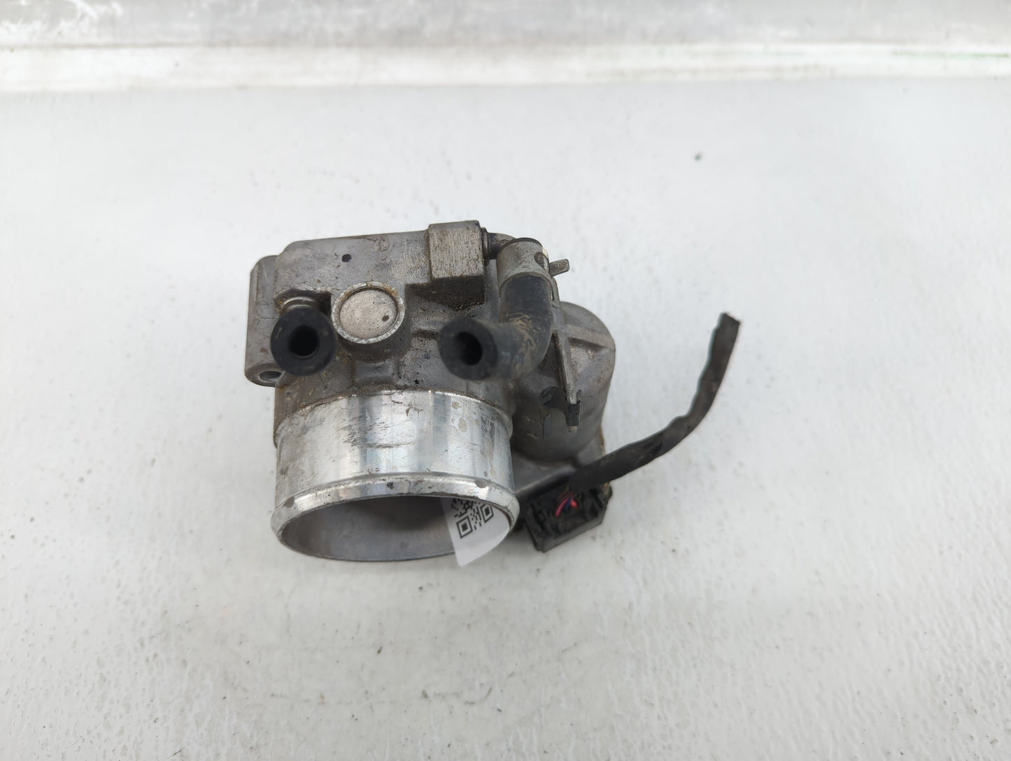 2015-2019 Hyundai Sonata Throttle Body P/N:35100-2G600 Fits Fits 2015 2016 2017 2018 2019 2020 2021 OEM Used Auto Parts - Oe