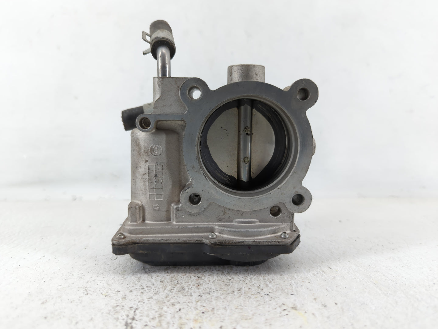 2016-2017 Hyundai Sonata Throttle Body P/N:35100-2E610 Fits Fits 2016 2017 2018 2019 2020 OEM Used Auto Parts - Oemusedautop