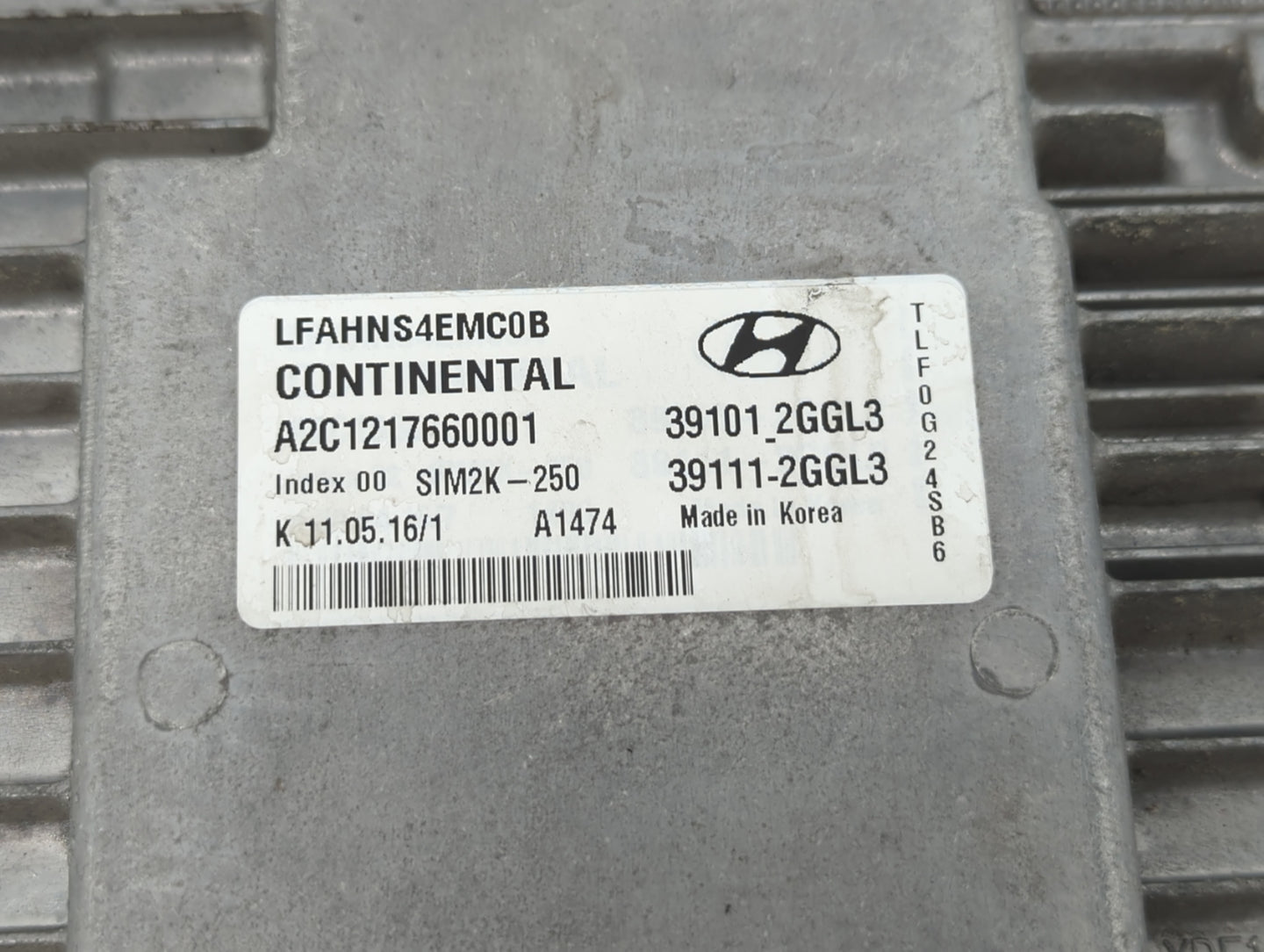 2015-2017 Hyundai Sonata PCM Engine Control Computer ECU ECM PCU OEM P/N:39101-2GGL3 Fits Fits 2015 2016 2017 OEM Used Auto 