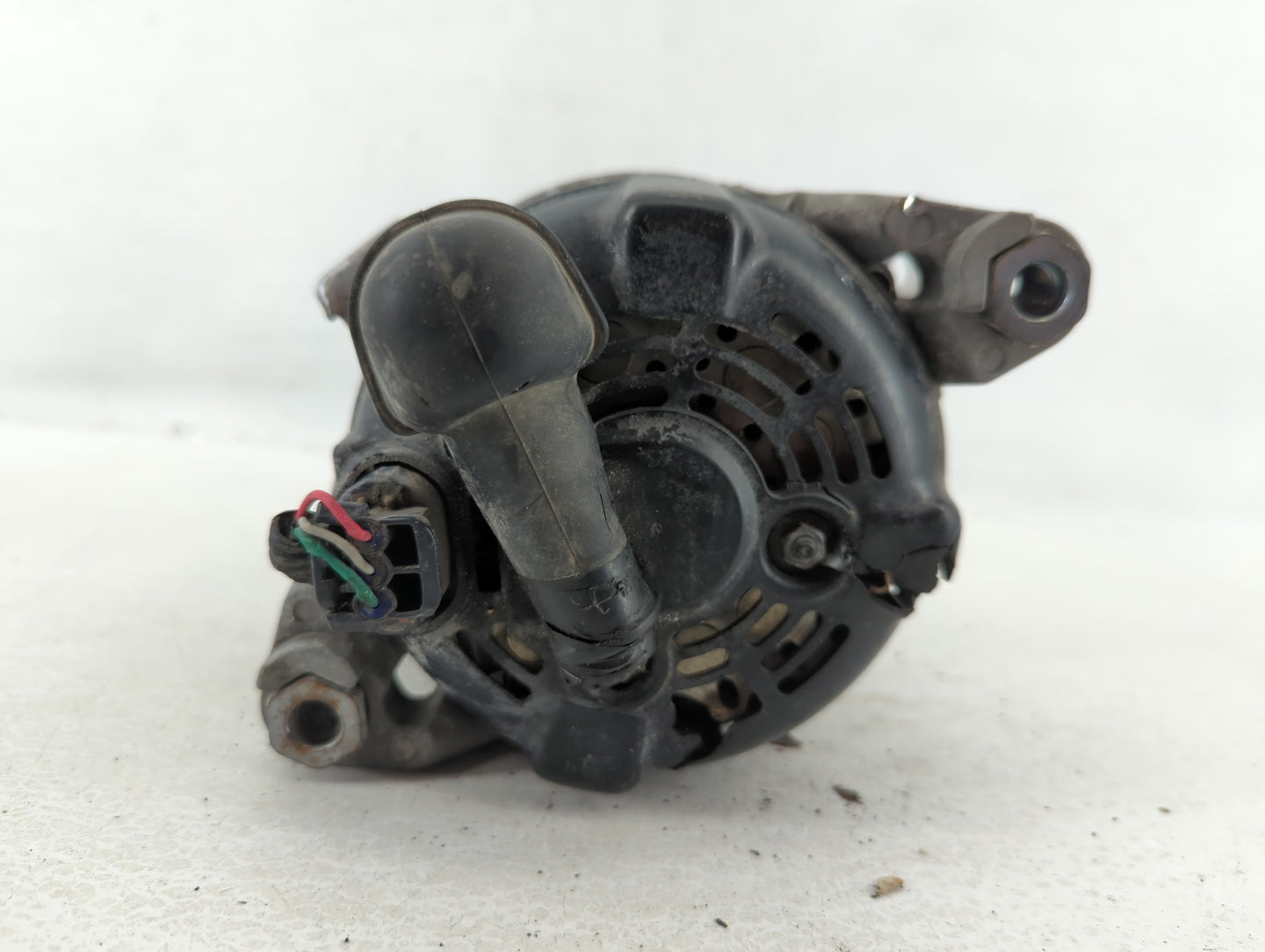 2015-2019 Hyundai Sonata Alternator Replacement Generator Charging Assembly Engine OEM P/N:TN104211-8790 Fits OEM Used Auto 