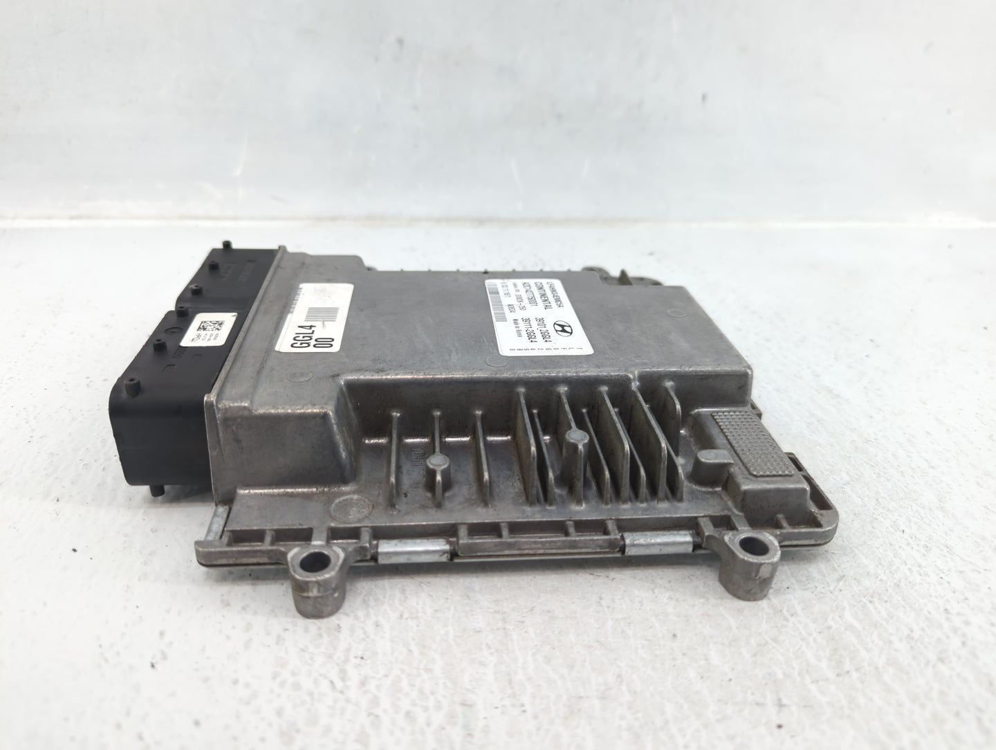 2015-2017 Hyundai Sonata PCM Engine Control Computer ECU ECM PCU OEM P/N:39101_2GGL4 Fits Fits 2015 2016 2017 OEM Used Auto 