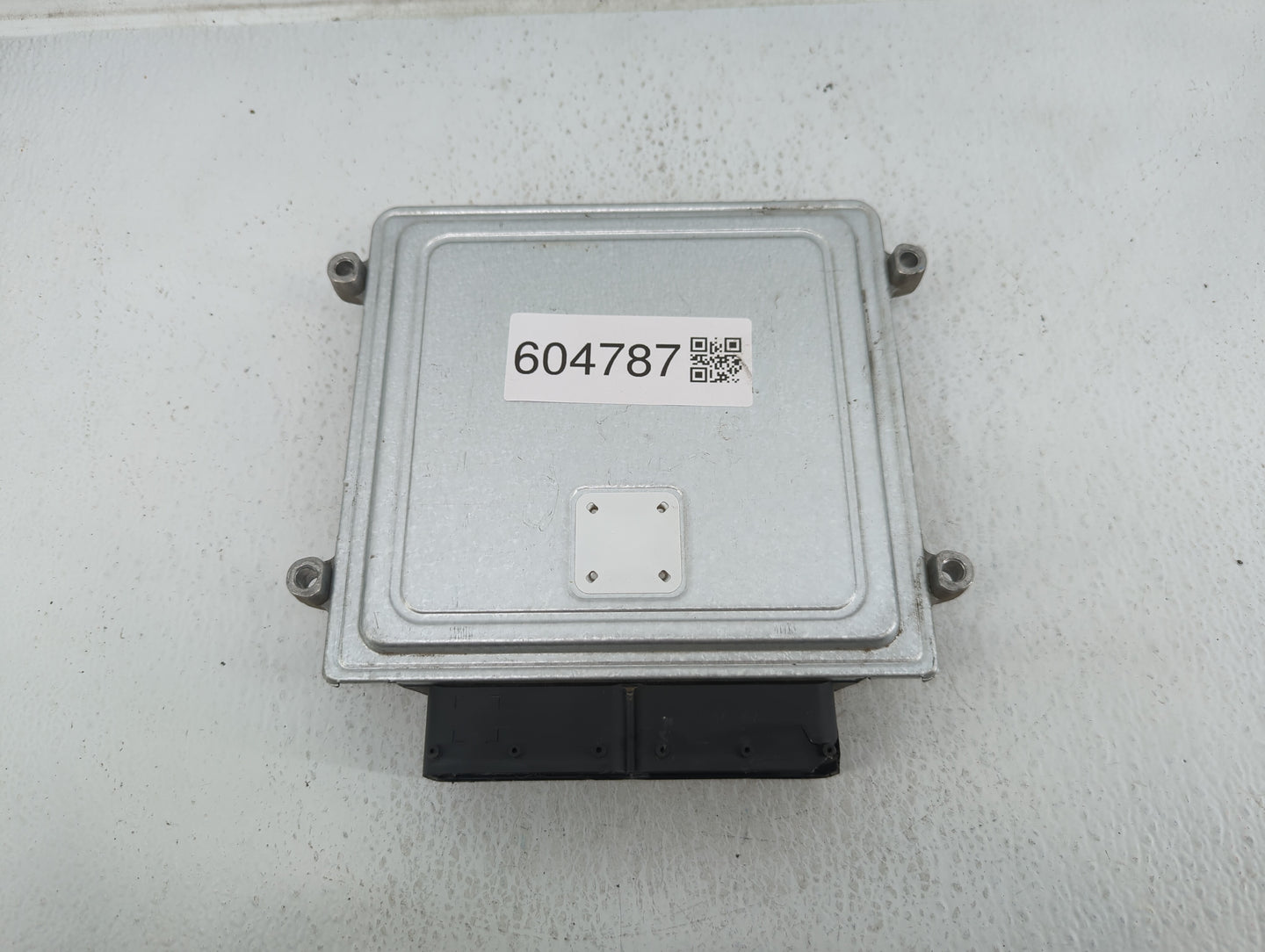 2015-2017 Hyundai Sonata PCM Engine Control Computer ECU ECM PCU OEM P/N:39101_2GGL4 Fits Fits 2015 2016 2017 OEM Used Auto 