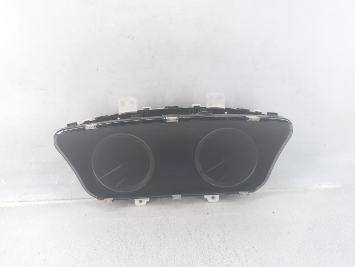 2016-2017 Hyundai Sonata Instrument Cluster Speedometer Gauges P/N:94001-C2201 Fits Fits 2016 2017 OEM Used Auto Parts - Oem