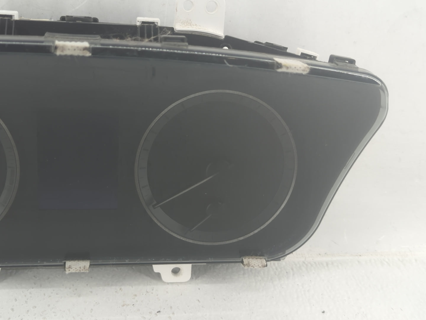 2016-2017 Hyundai Sonata Instrument Cluster Speedometer Gauges P/N:94001-C2201 Fits Fits 2016 2017 OEM Used Auto Parts - Oem