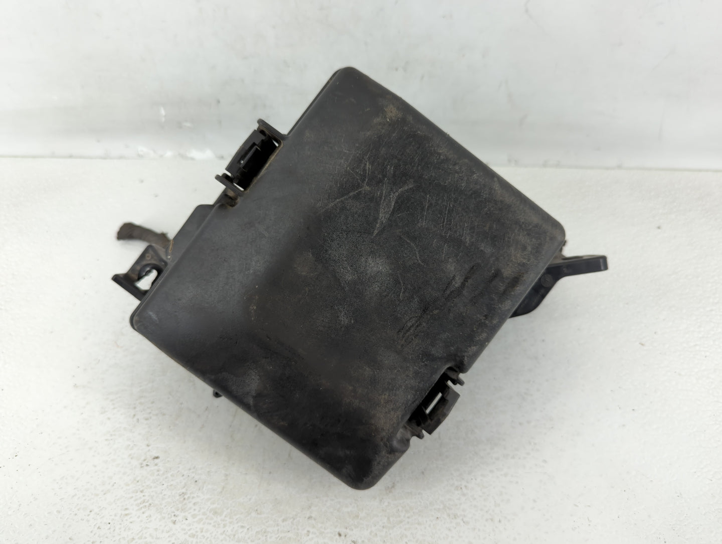 2016-2017 Hyundai Sonata Fusebox Fuse Box Panel Relay Module P/N:91950-C1820 Fits Fits 2016 2017 OEM Used Auto Parts - Oemus